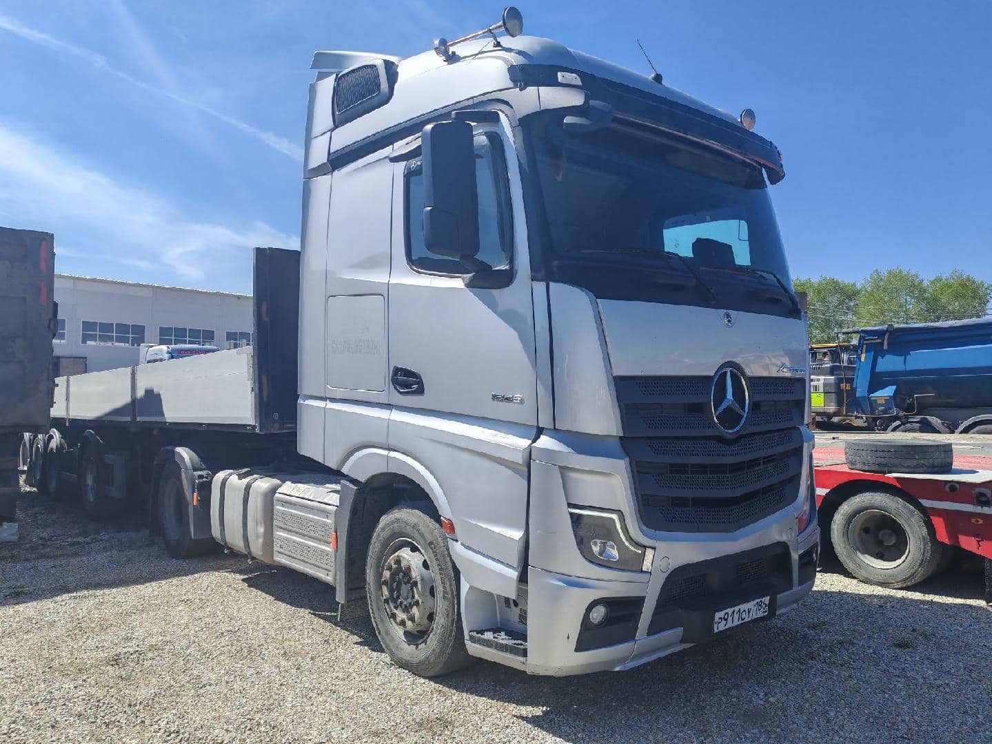 Mercedes-Benz Actros 1848 LS,  162 187 км, 2023 года