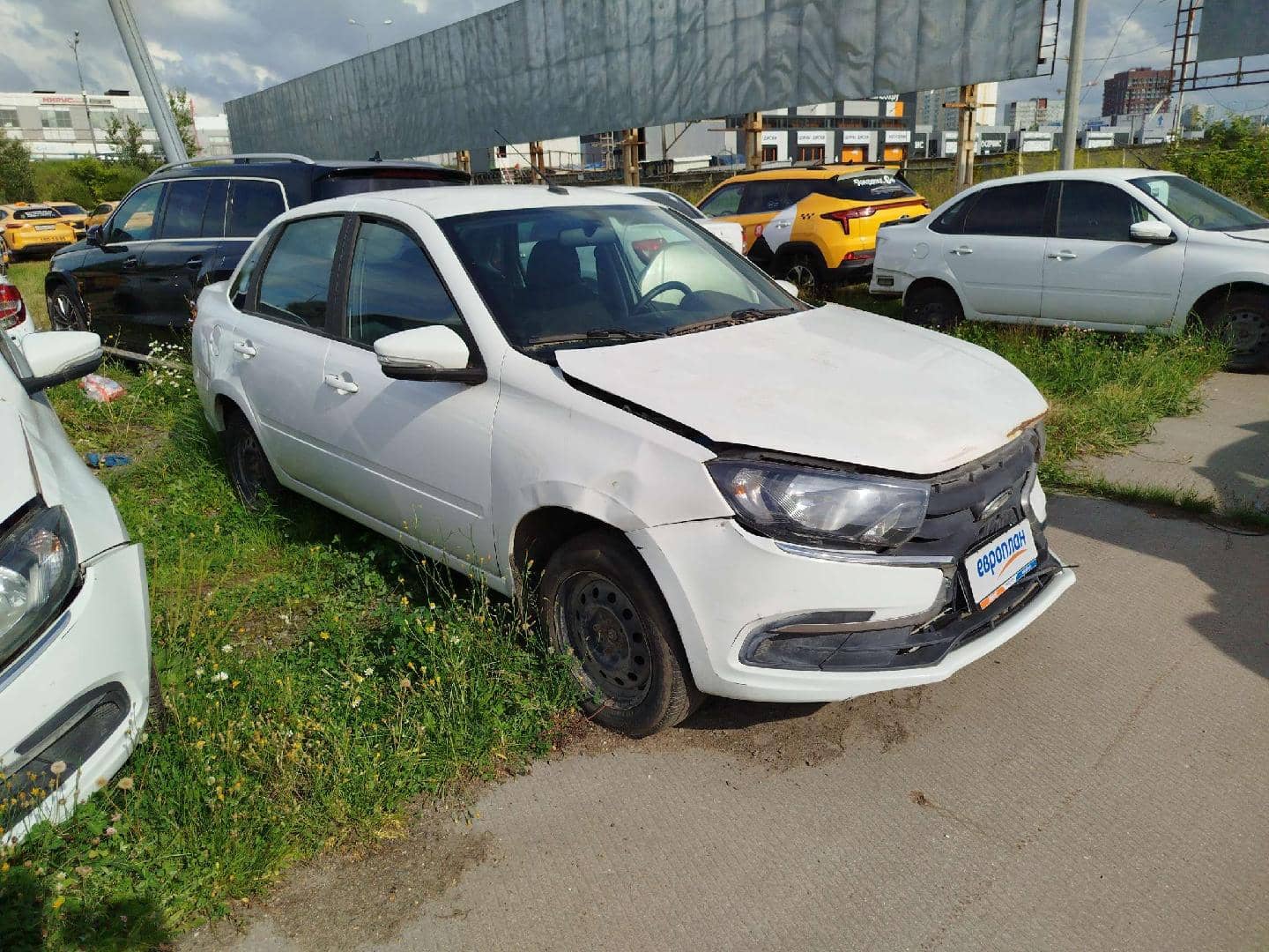 Lada Granta седан,  80 659 км, 2023 года в лизинг