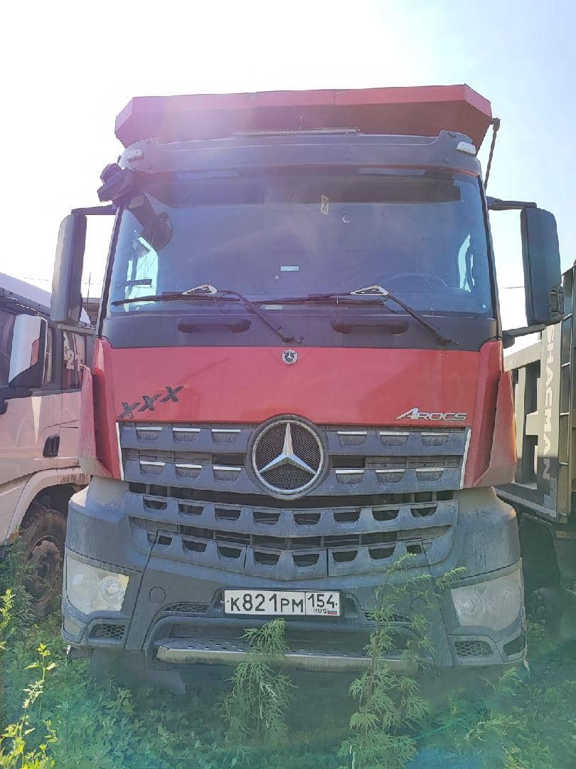Mercedes-Benz Arocs 4148 K 8x4/4,  100 000 км, 2020 года