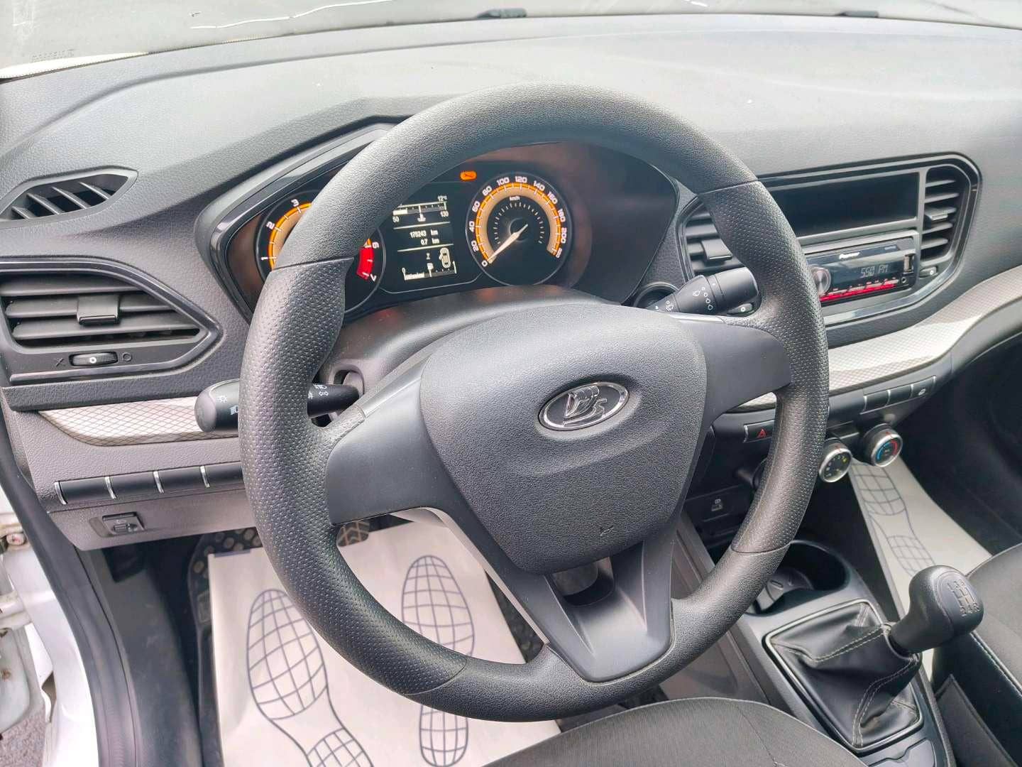 Lada Vesta седан,  175 243 км, 2023 года в лизинг