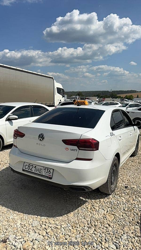 Volkswagen Polo,  263 698 км, 2021 года в лизинг
