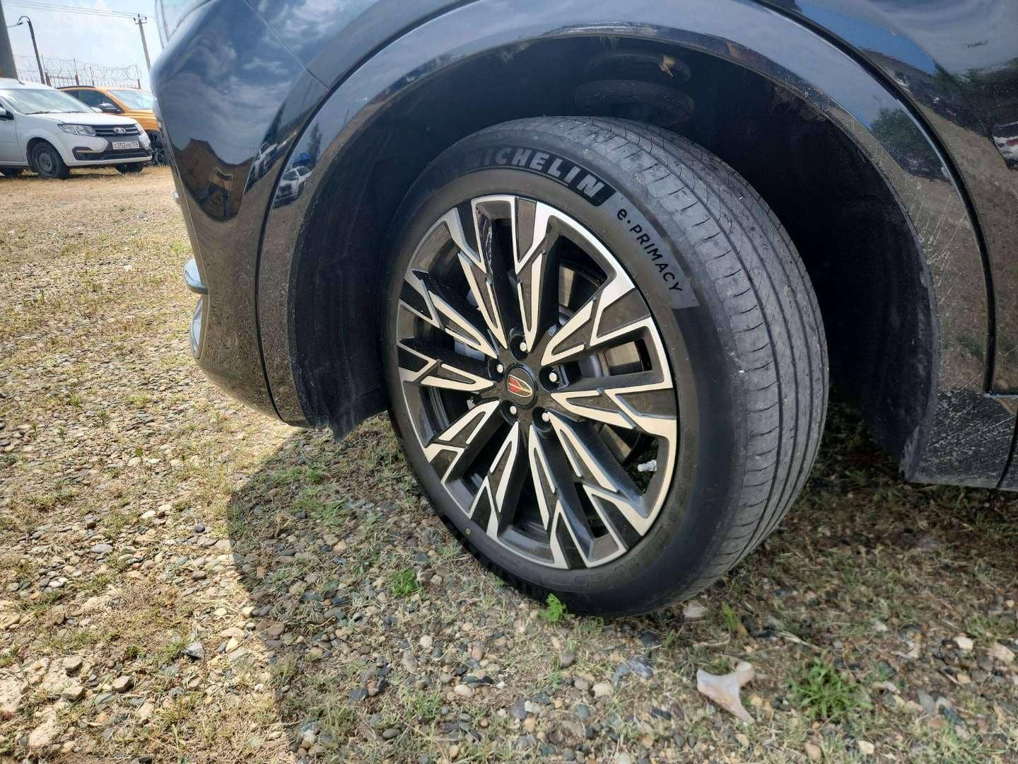 Hongqi HS5,  42 701 км, 2023 года в лизинг