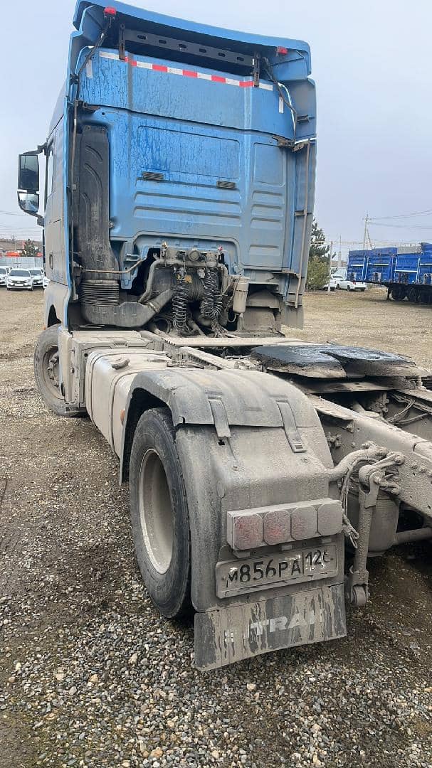 Sitrak C7H 4x2 ZZ4186V361HE,  282 638 км, 2022 года в лизинг