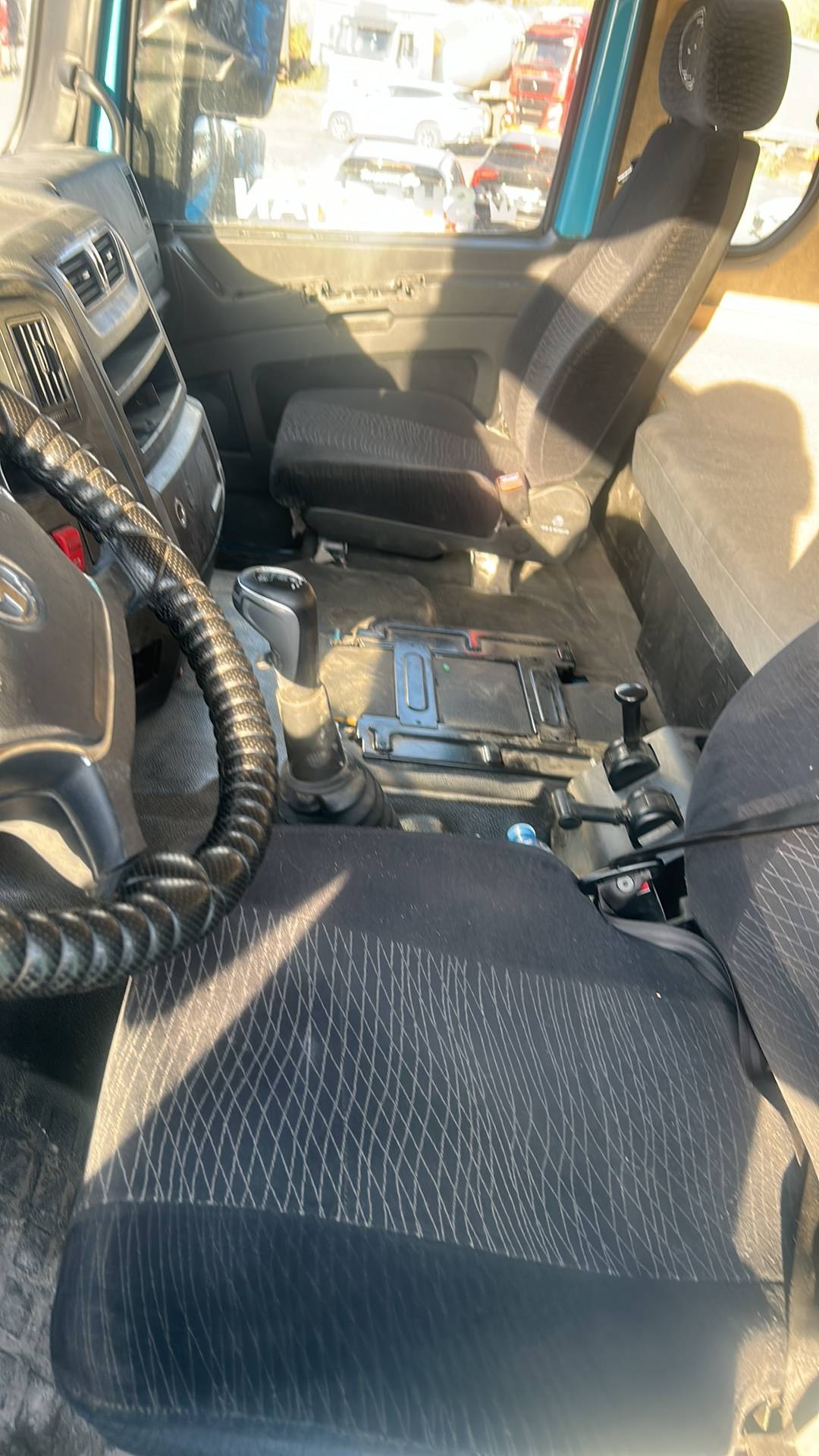 Shacman SX33186V366,  182 938 км, 2023 года в лизинг