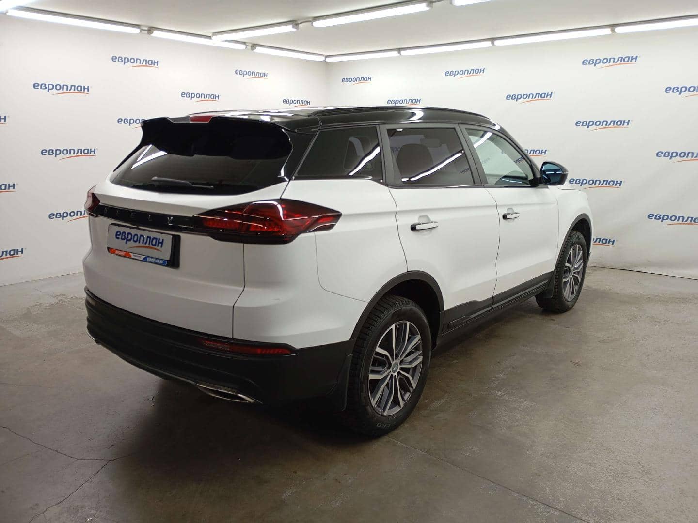 Geely Atlas Pro,  41 831 км, 2023 года в лизинг