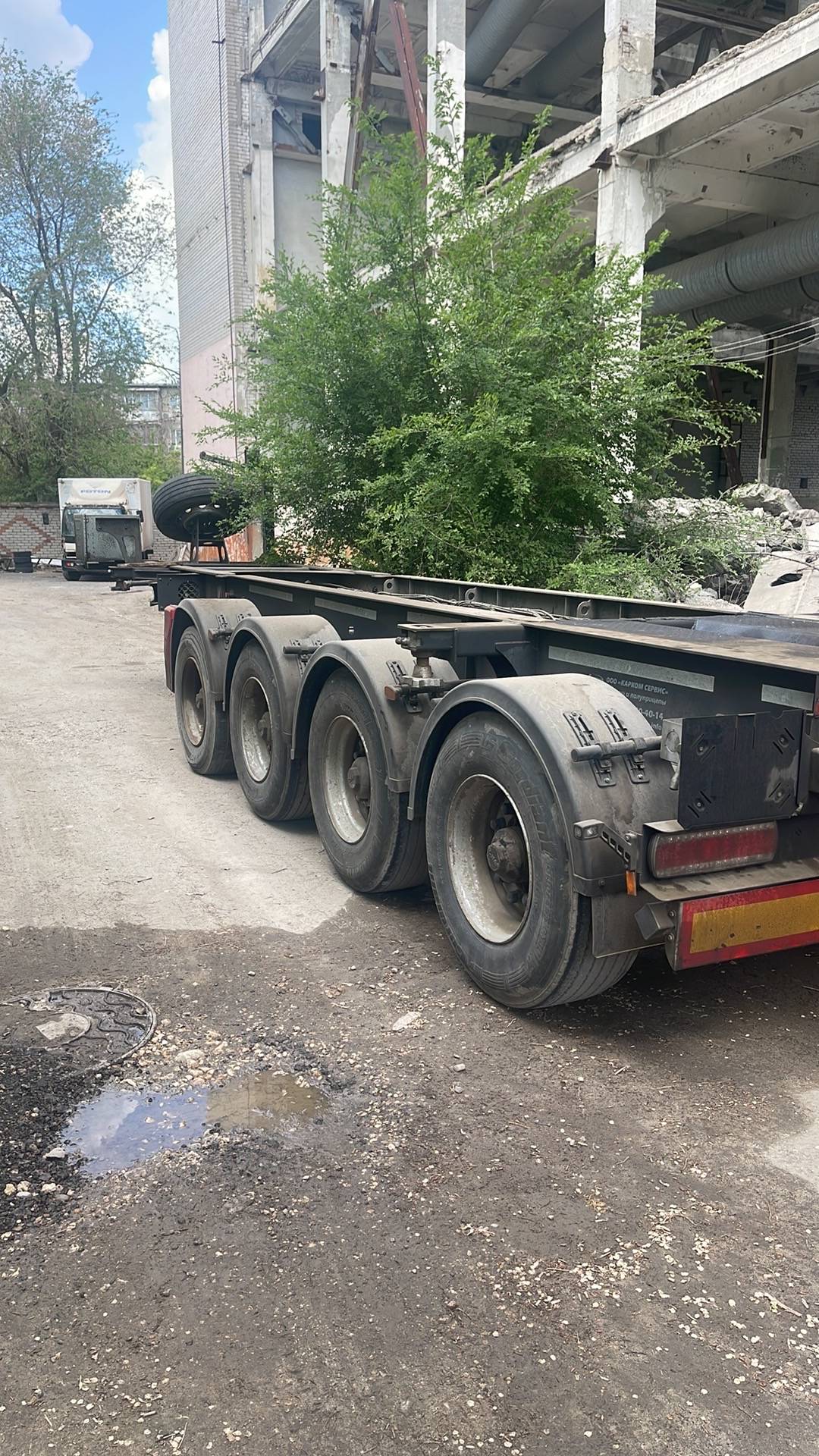 Тонар Контейнеровоз 9988, 2024 года в лизинг