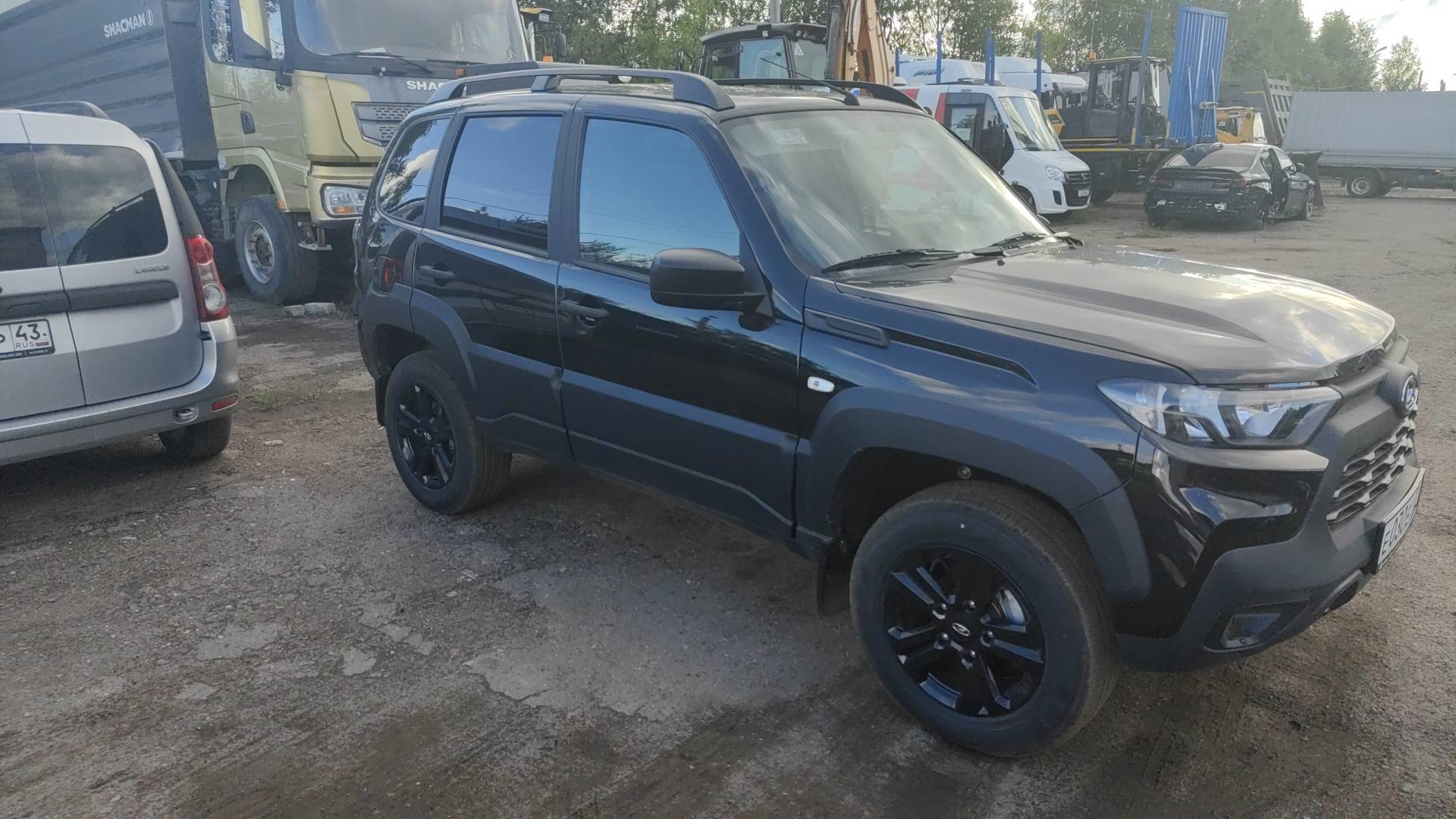 Lada Niva Travel,  45 км, 2025 года в лизинг