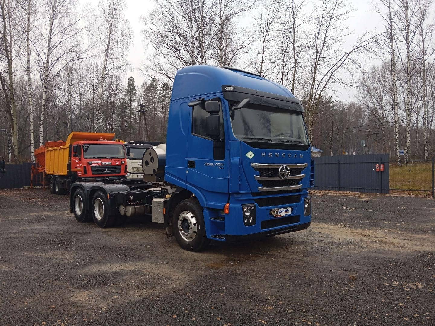 HONGYAN CQ4187HD12381T LNG, 2023 года в лизинг