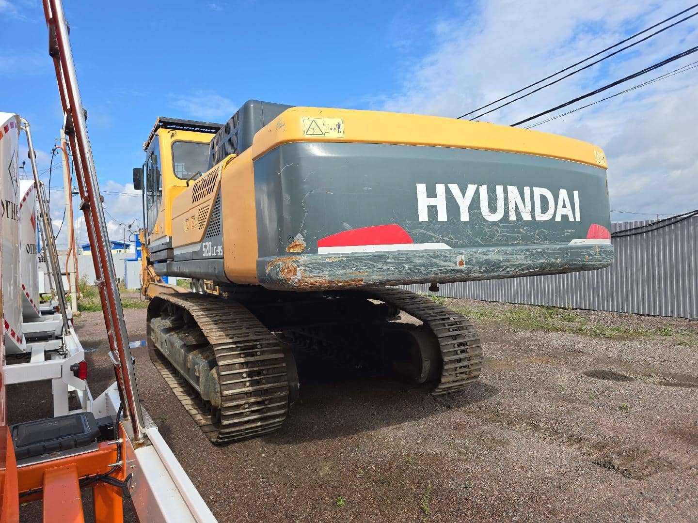 Hyundai Экскаватор разрушитель R520LC-9S, 2016 года в лизинг