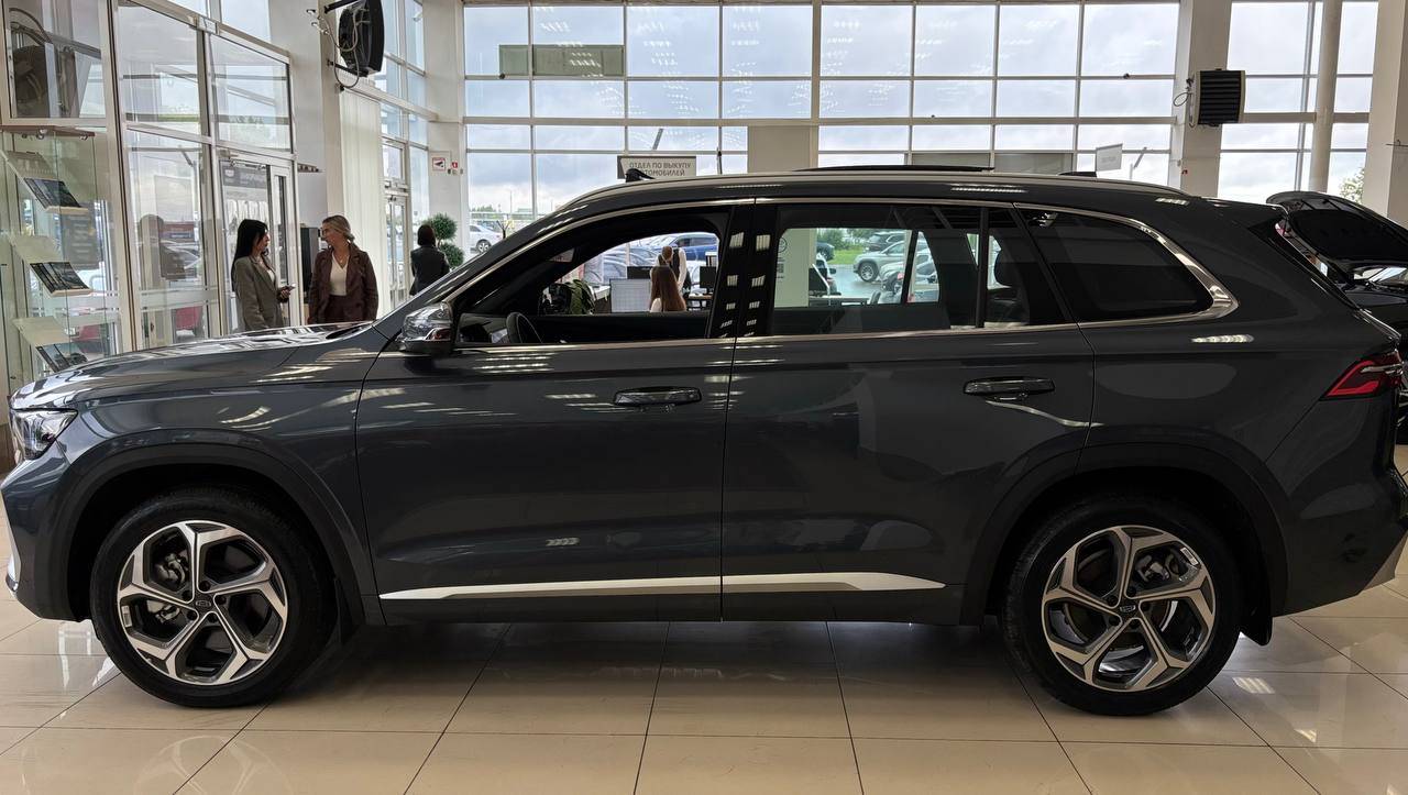 Geely Monjaro Luxury 2.0T (238 hp) 8AT 4WD