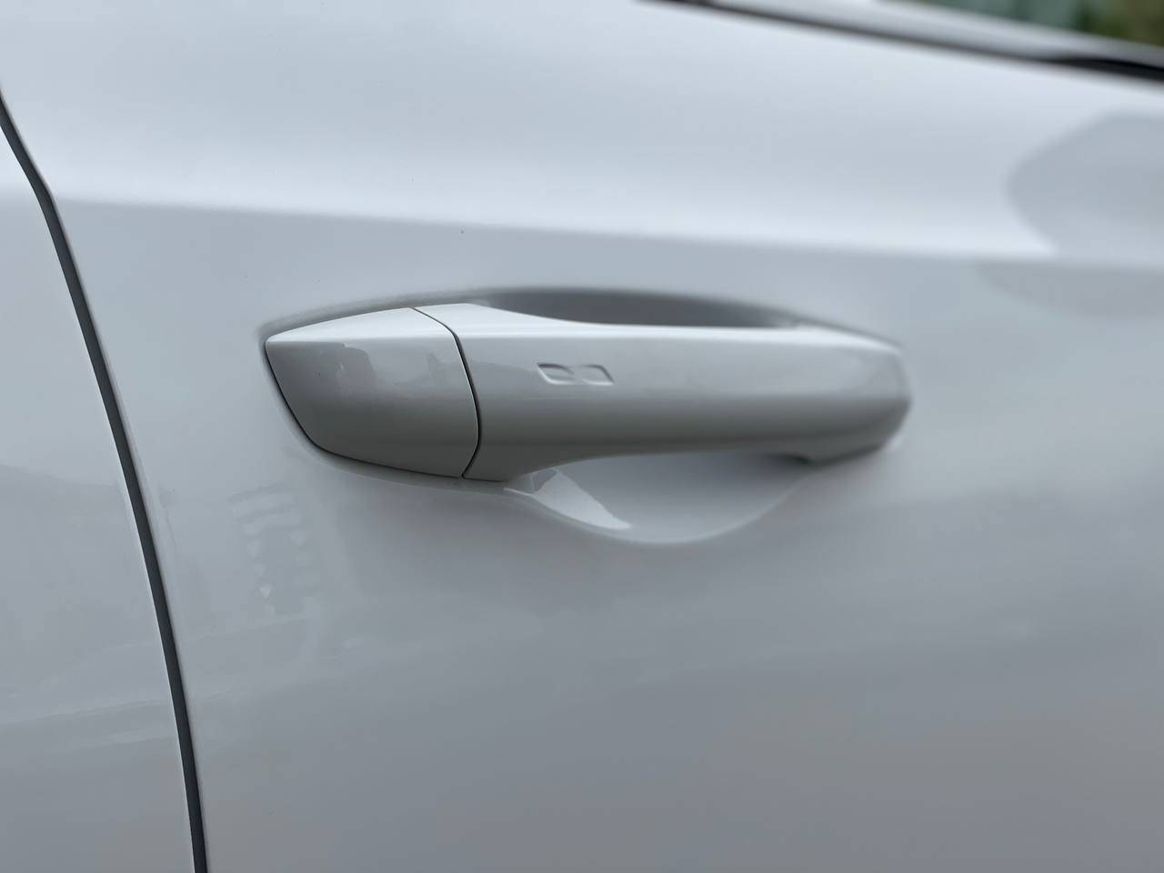 Geely Okavango Flagship 2.0T 7DCT 2WD