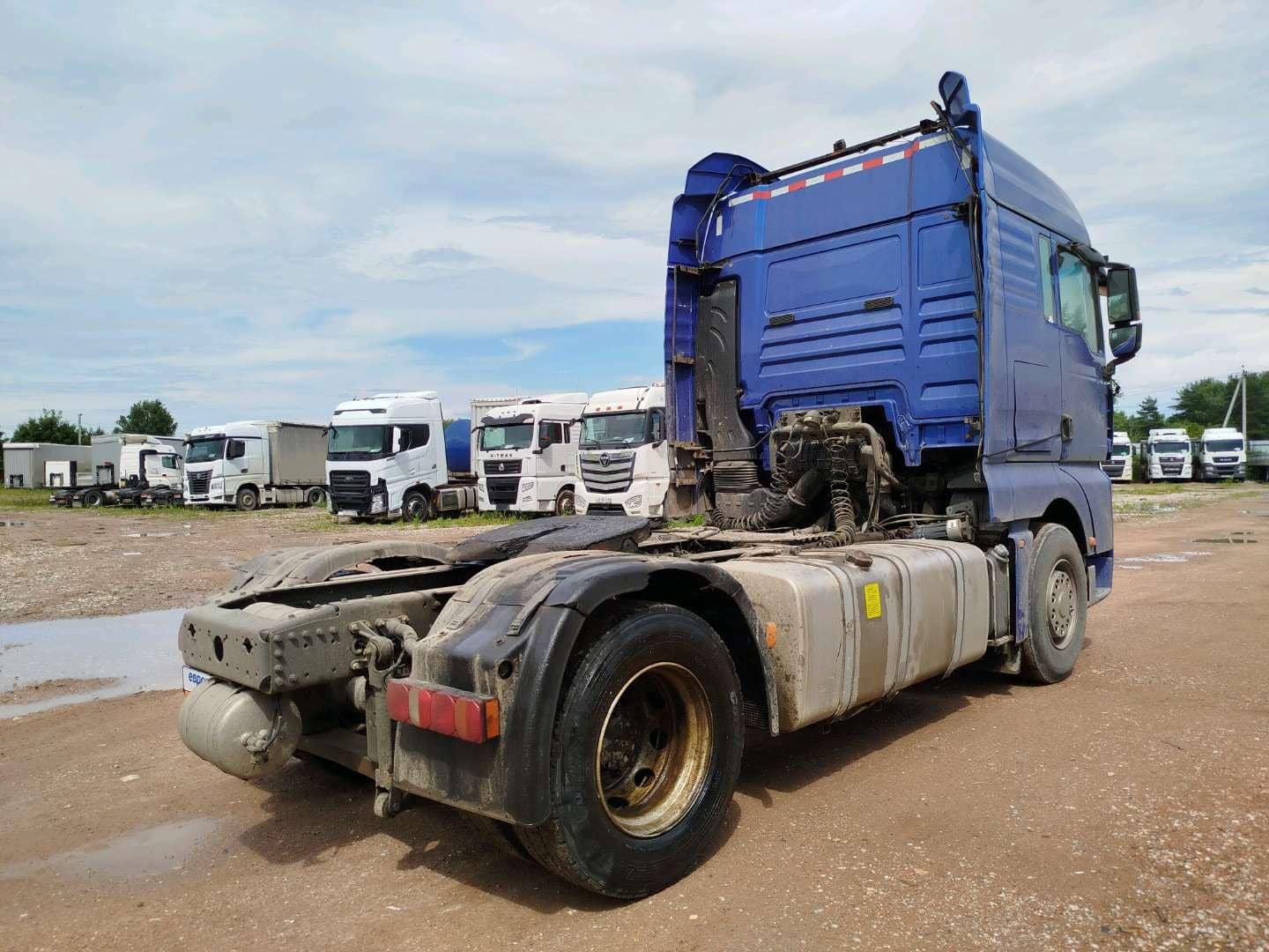 Sitrak C7H 4x2 ZZ4186V361HE,  656 658 км, 2023 года в лизинг