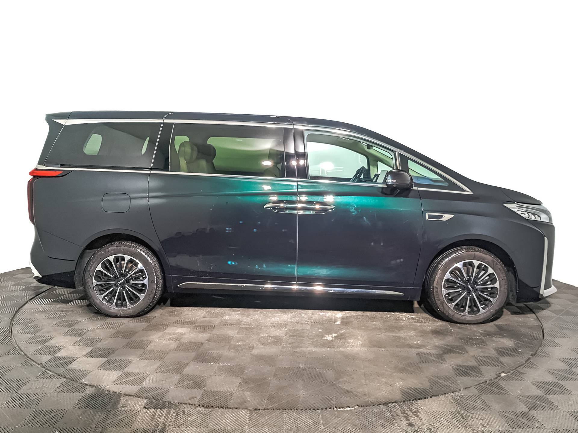 Wey 80 PHEV 1.5 T DHT 4WD Premium