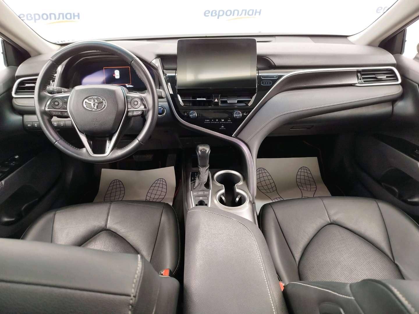 Toyota Camry,  63 766 км, 2023 года в лизинг