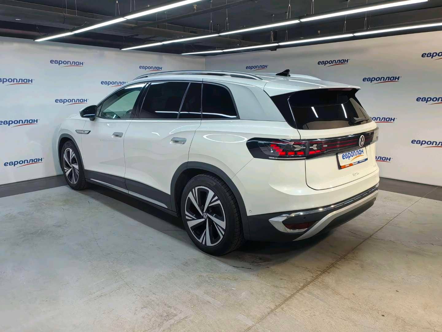 Volkswagen ID.6,  49 472 км, 2022 года в лизинг