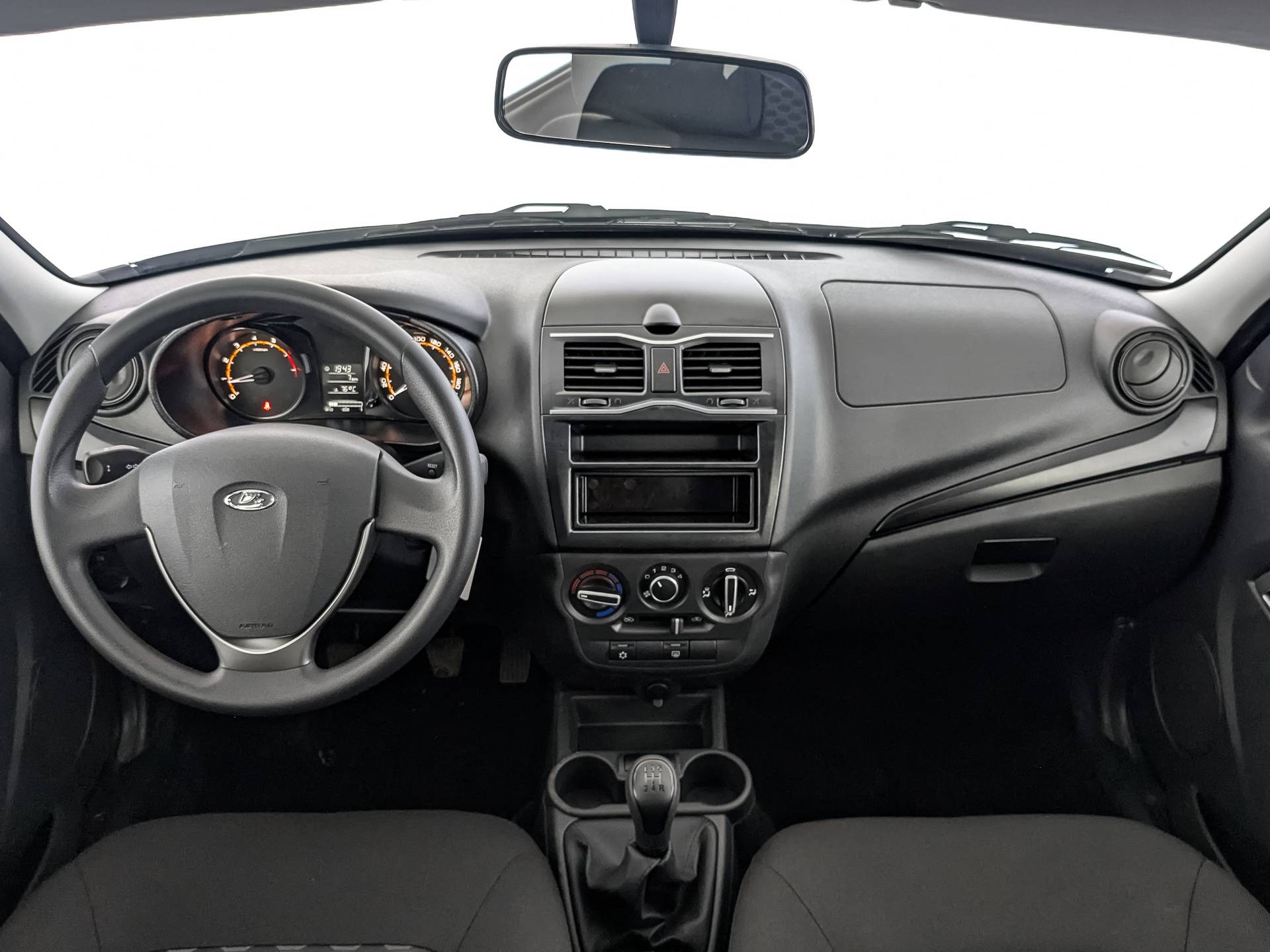 Lada Granta седан Classic 23 Кондиционер 1.6 90hp 5MT