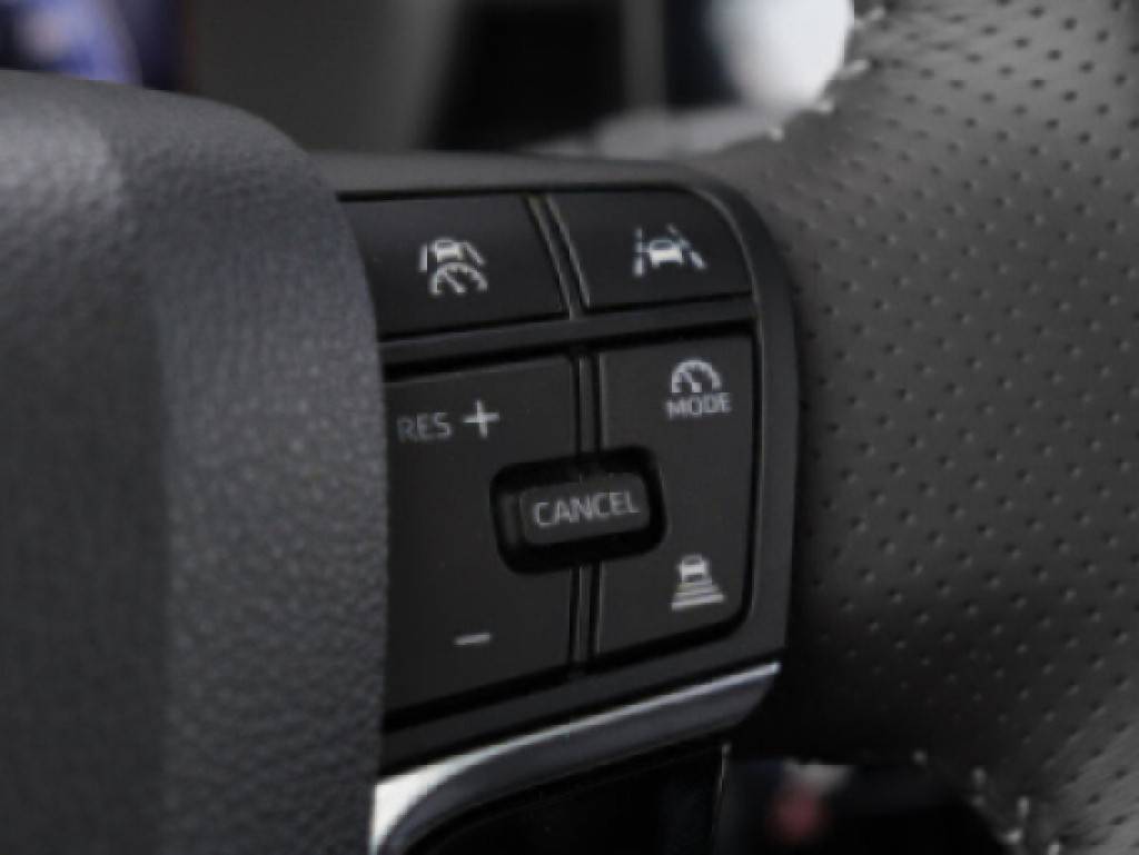 Toyota Camry 2.0S Sports Edition