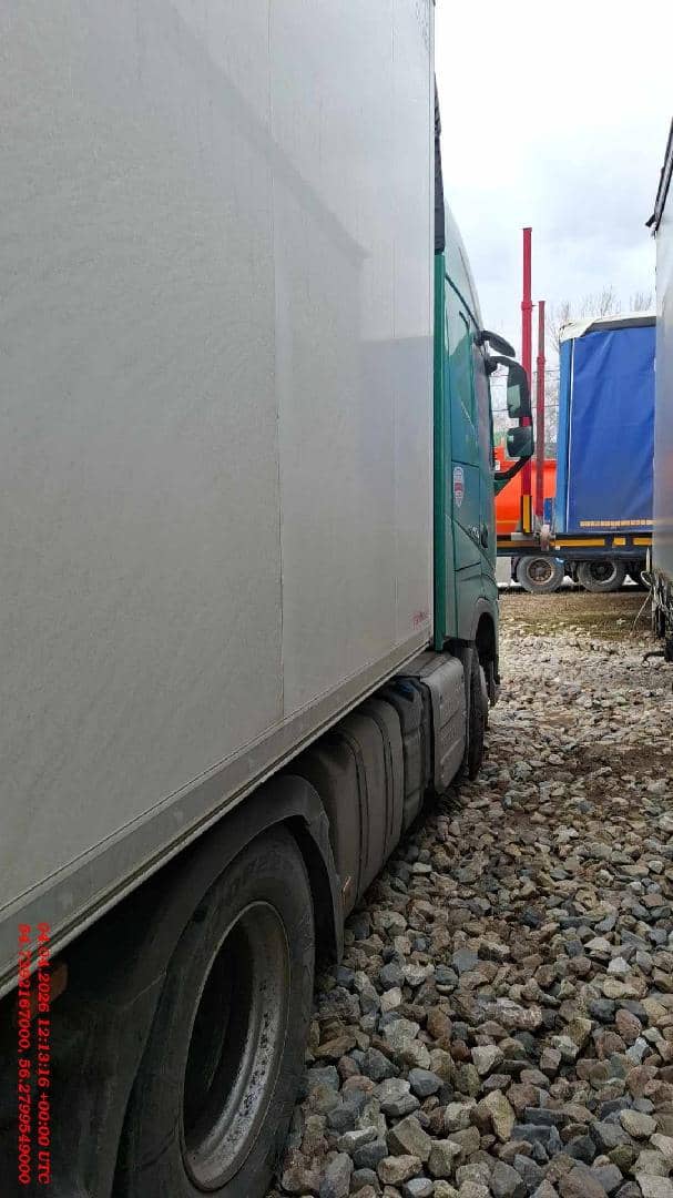 Volvo FH 460 4x2 (FH Globetrotter),  633 297 км, 2021 года в лизинг