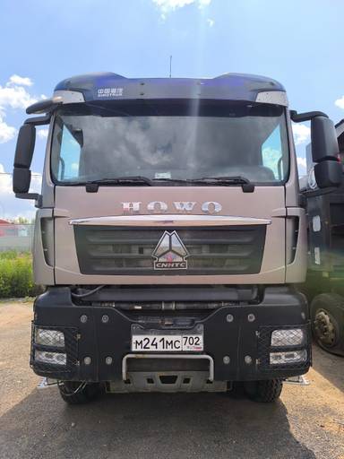 HOWO ZZ3317V386GE1 8х4
