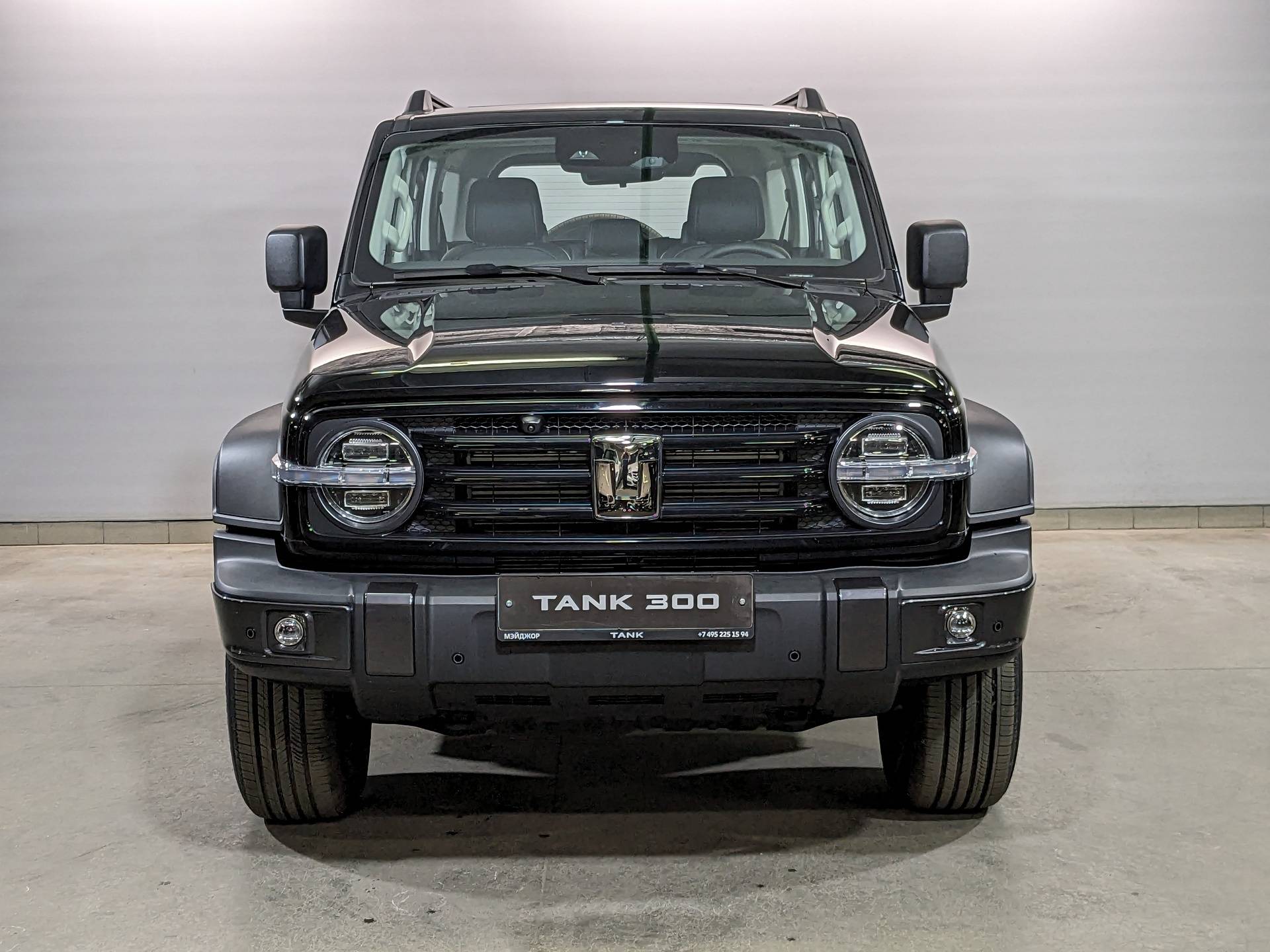 Tank 300 Adventure 2.0 8AT 4WD