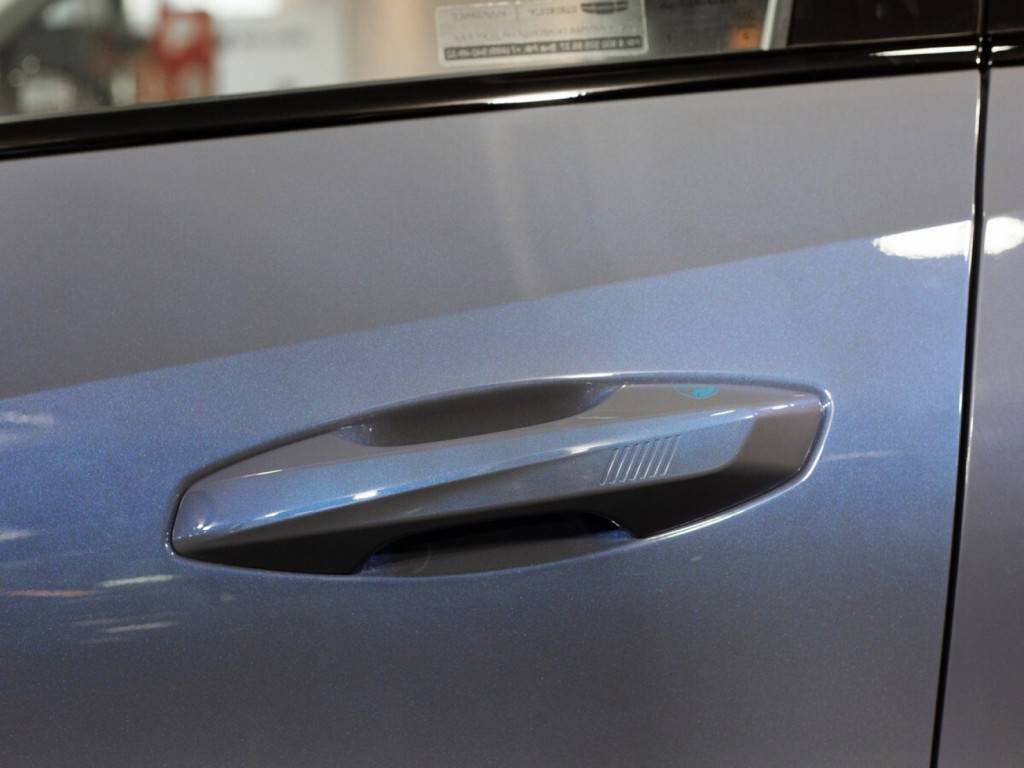 Geely Atlas Флагман 2.0Т АТ полный привод