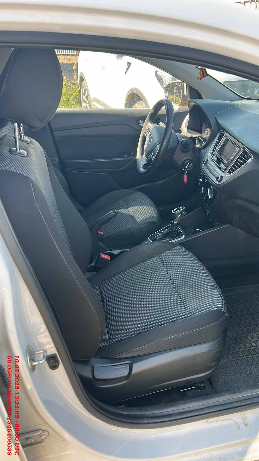 Hyundai Solaris,  304 178 км, 2021 года