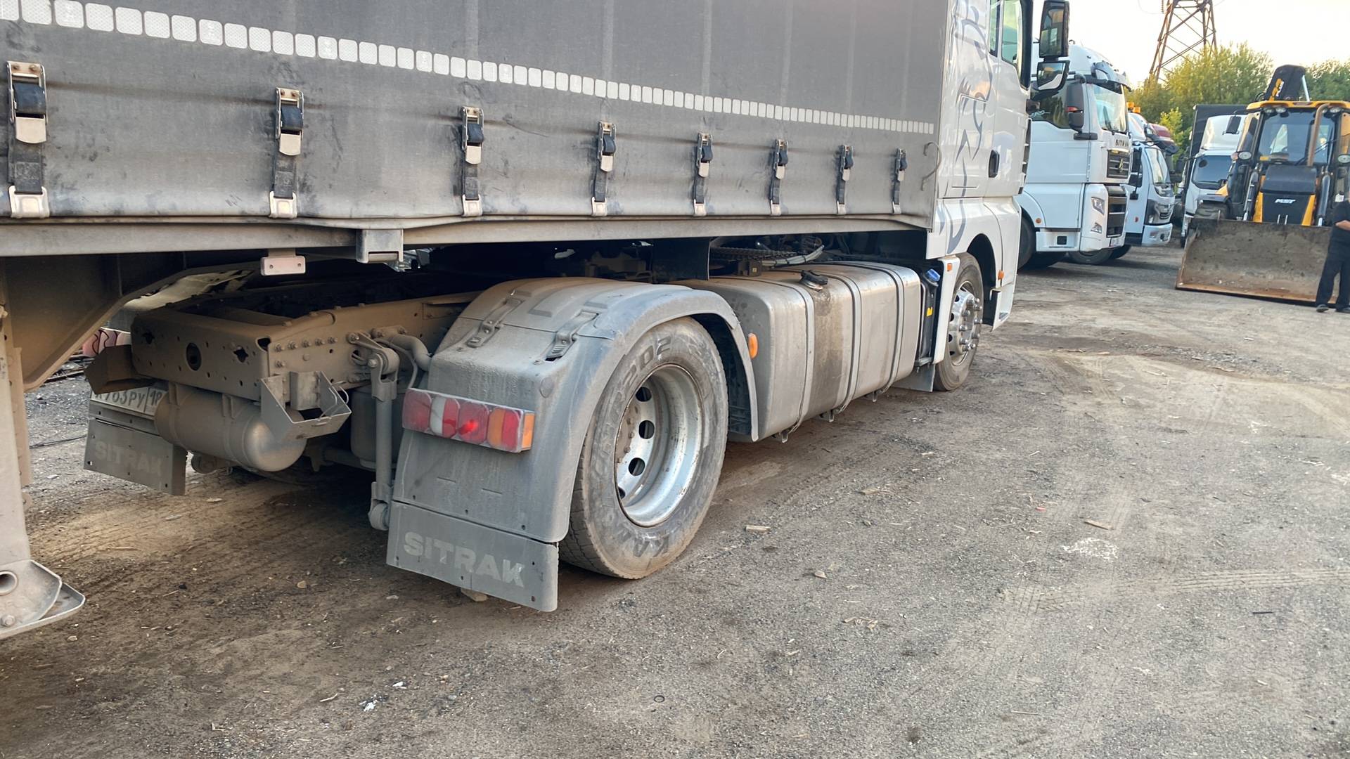 Sitrak ZZ4186V391HE,  292 208 км, 2023 года в лизинг