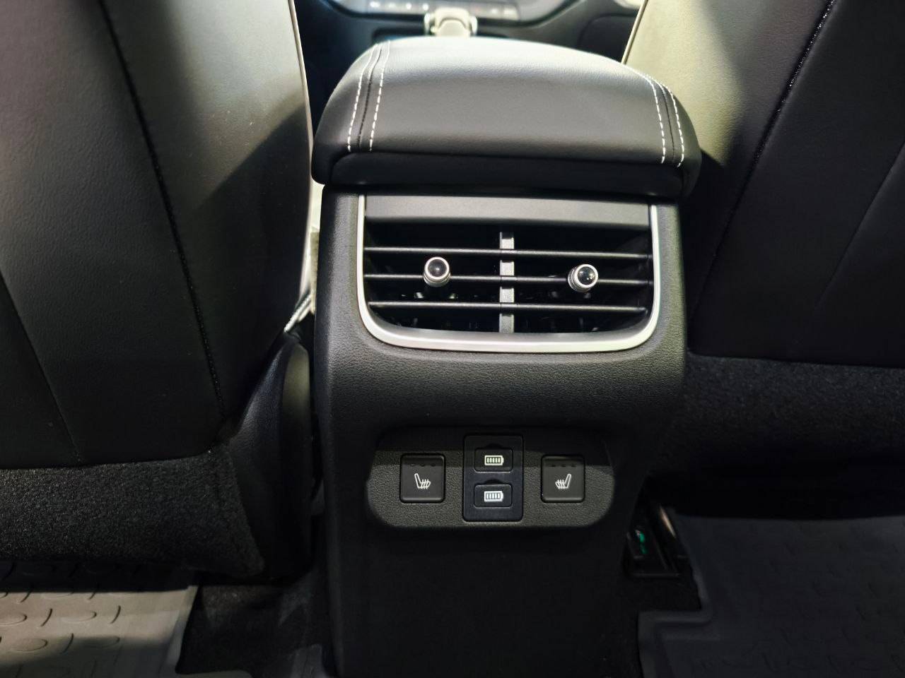 Tank 300 City Premium 2.0 8AT 4WD