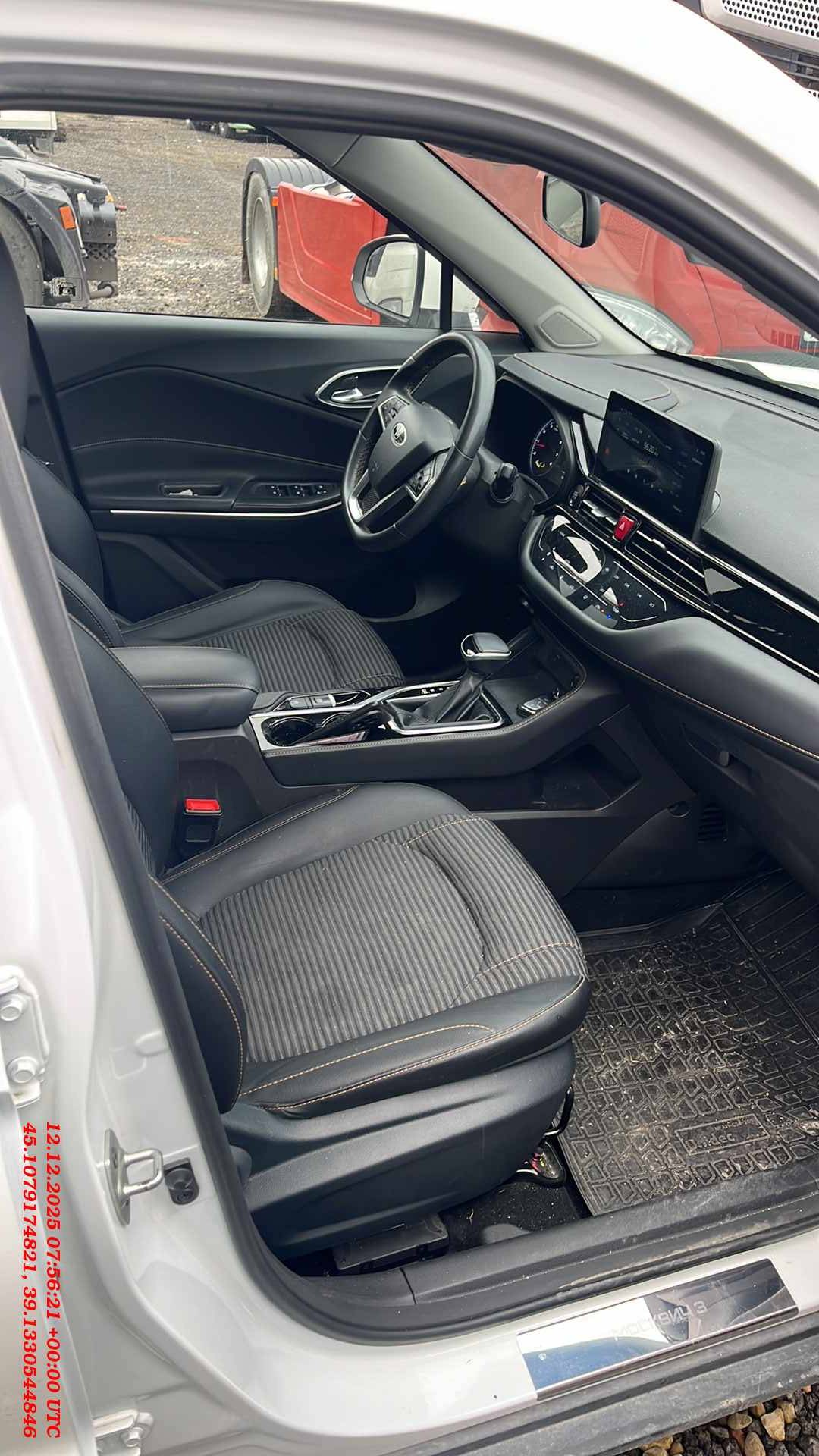 Москвич 3,  72 045 км, 2024 года в лизинг