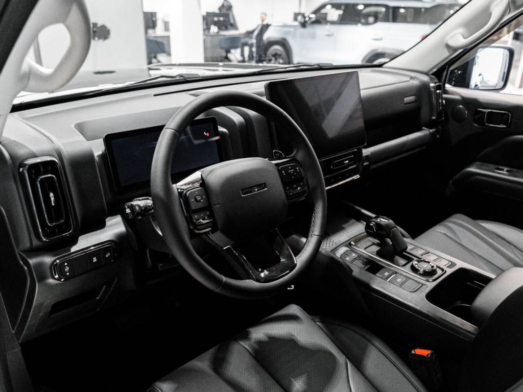 Haval H9 Premium 2.0T 8AT 4WD