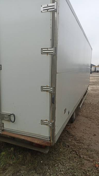 DAF LF 210 FA 4x2 (Sleeper Cab)