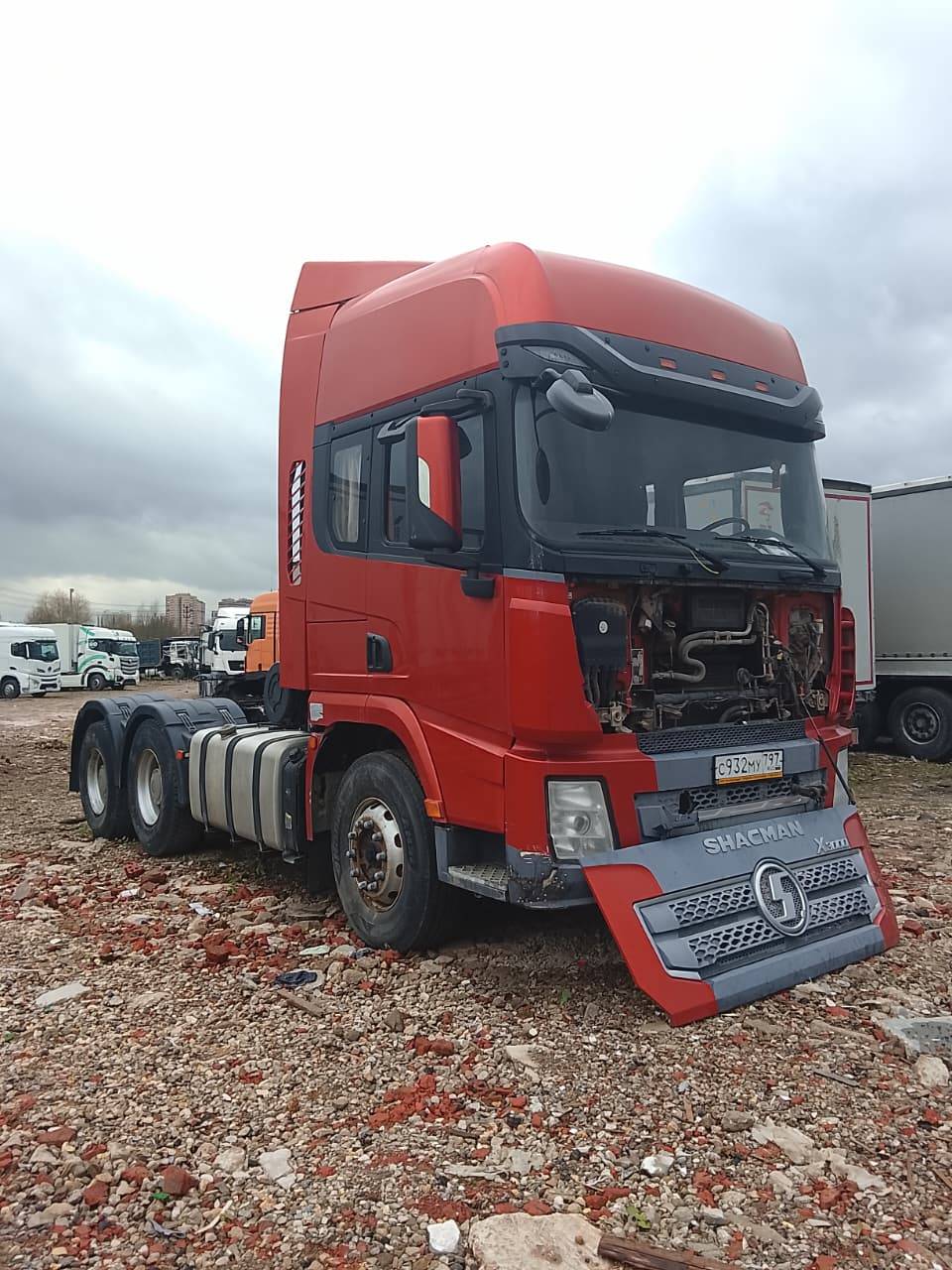 Shacman SX42584W324C