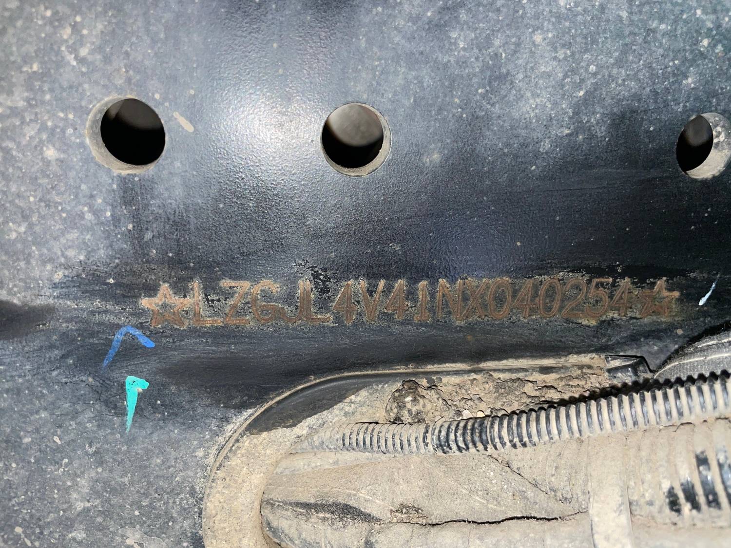 Shacman SX42584V324 Лот 000002136