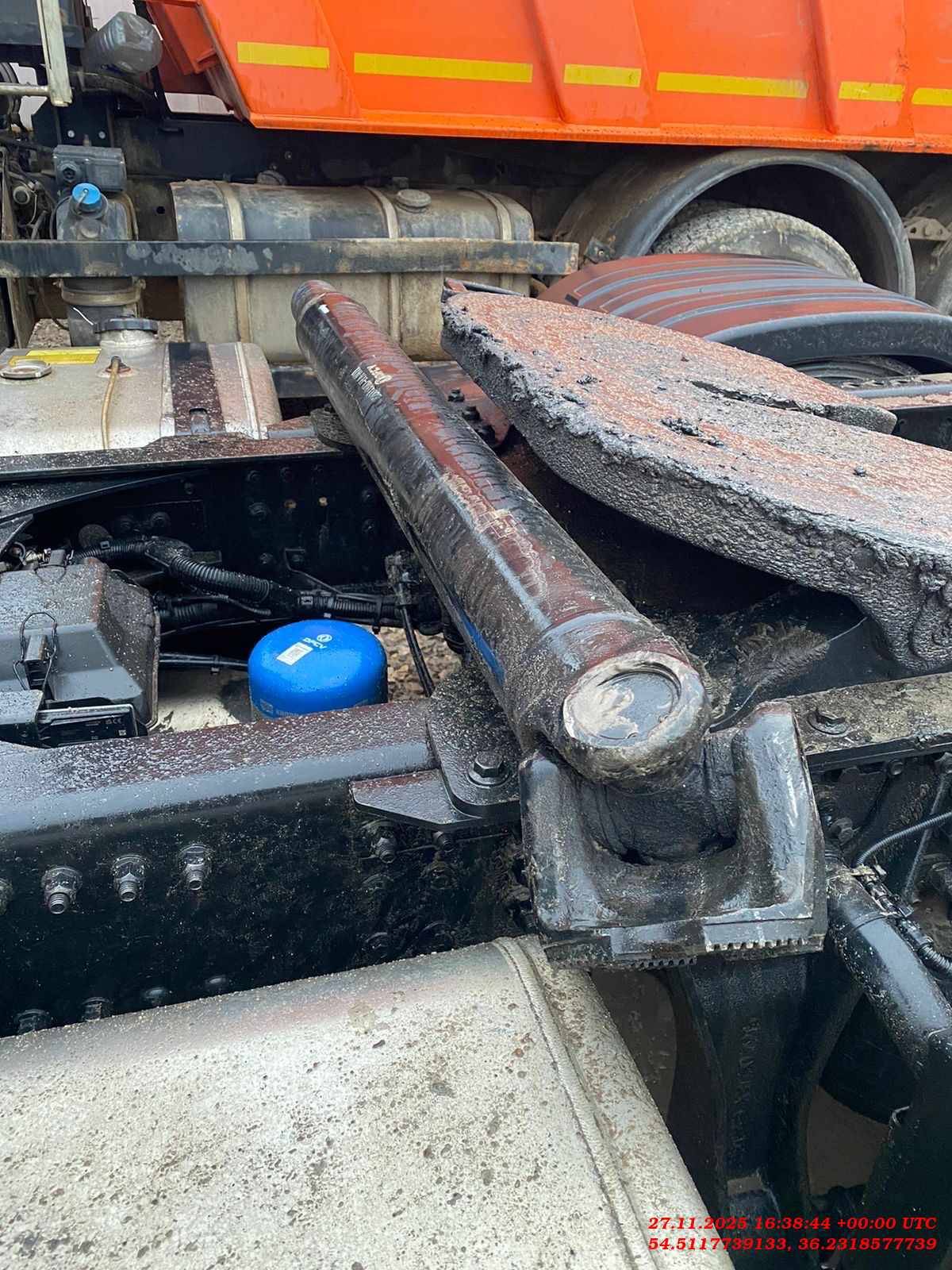 DongFeng DFH4180 4x2,  100 000 км, 2024 года