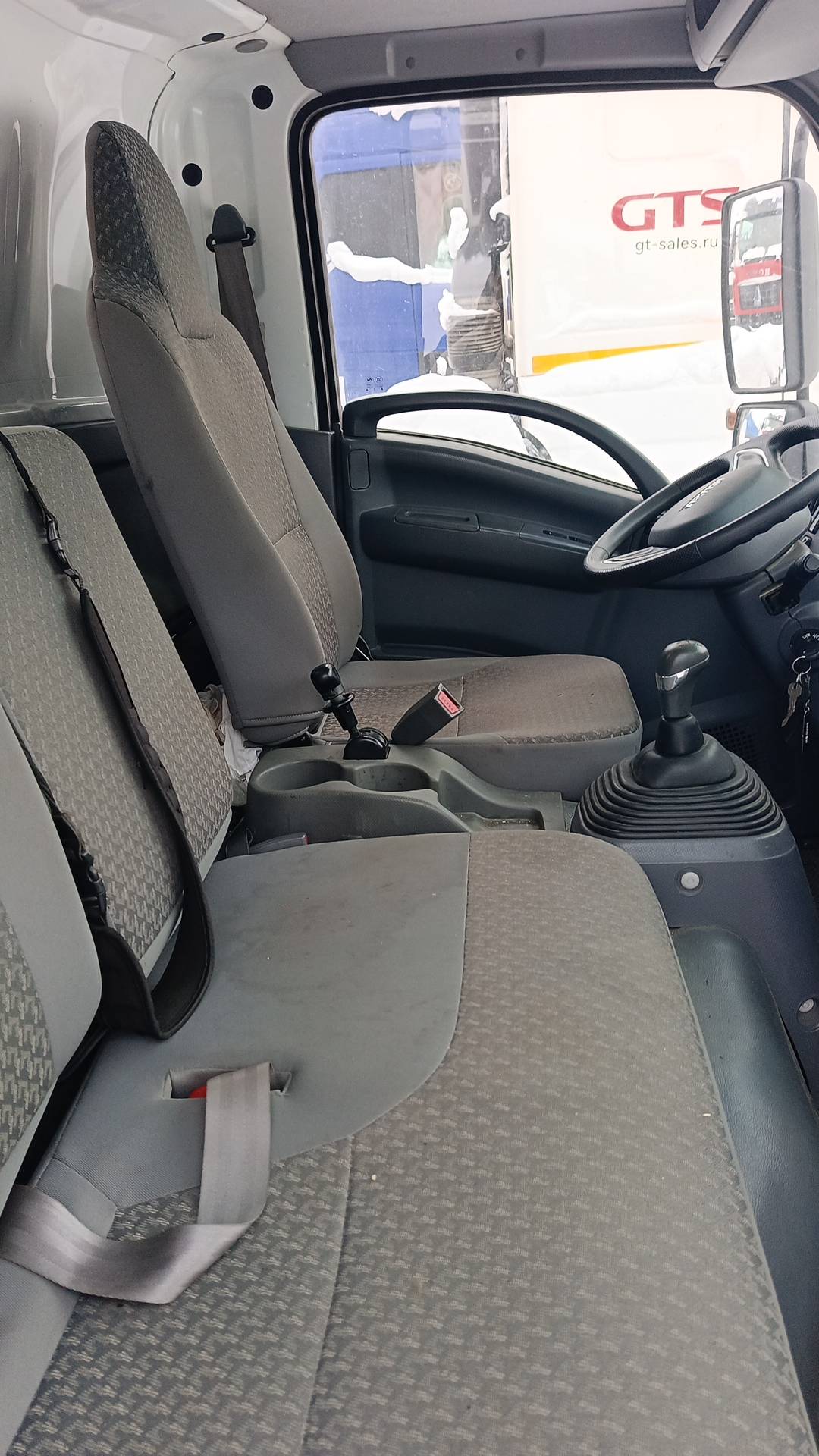 ISUZU ELF KV100 специальный, автогидроподъемник,  12 185 км, 2024 года в лизинг