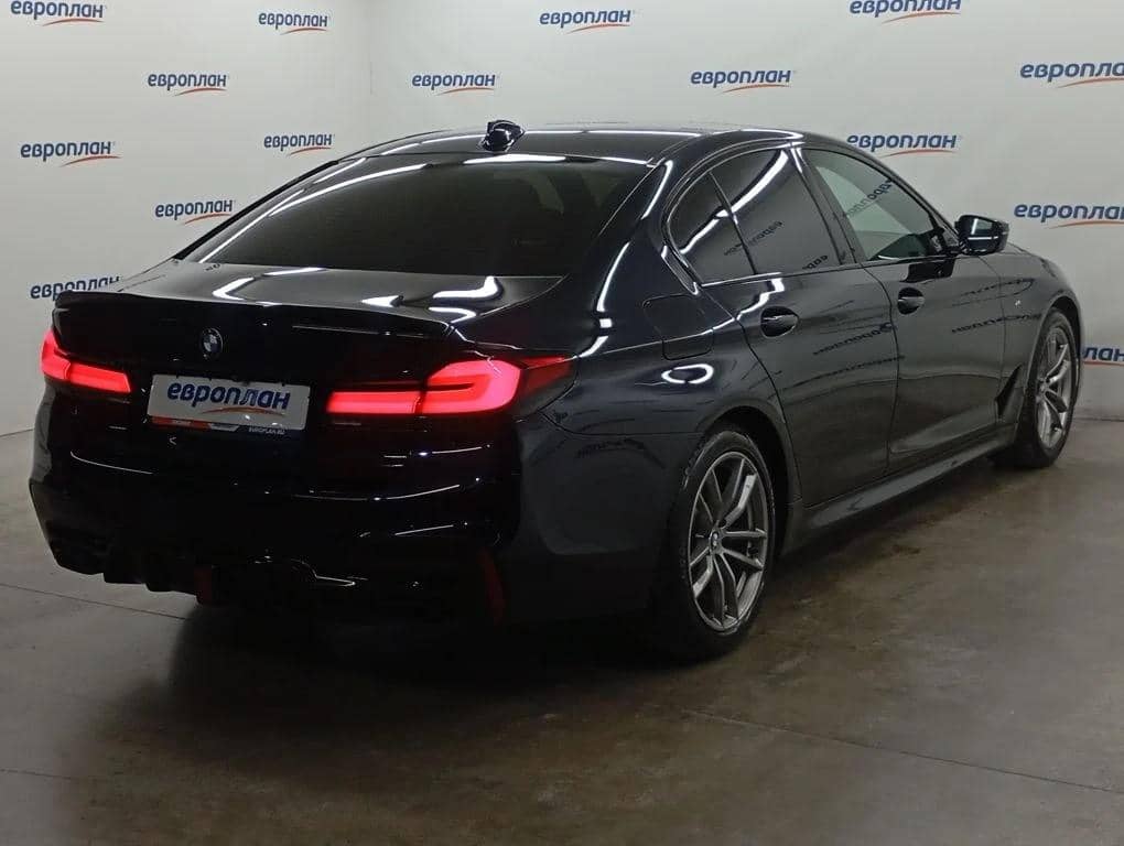 BMW 5 серия,  173 436 км, 2019 года в лизинг