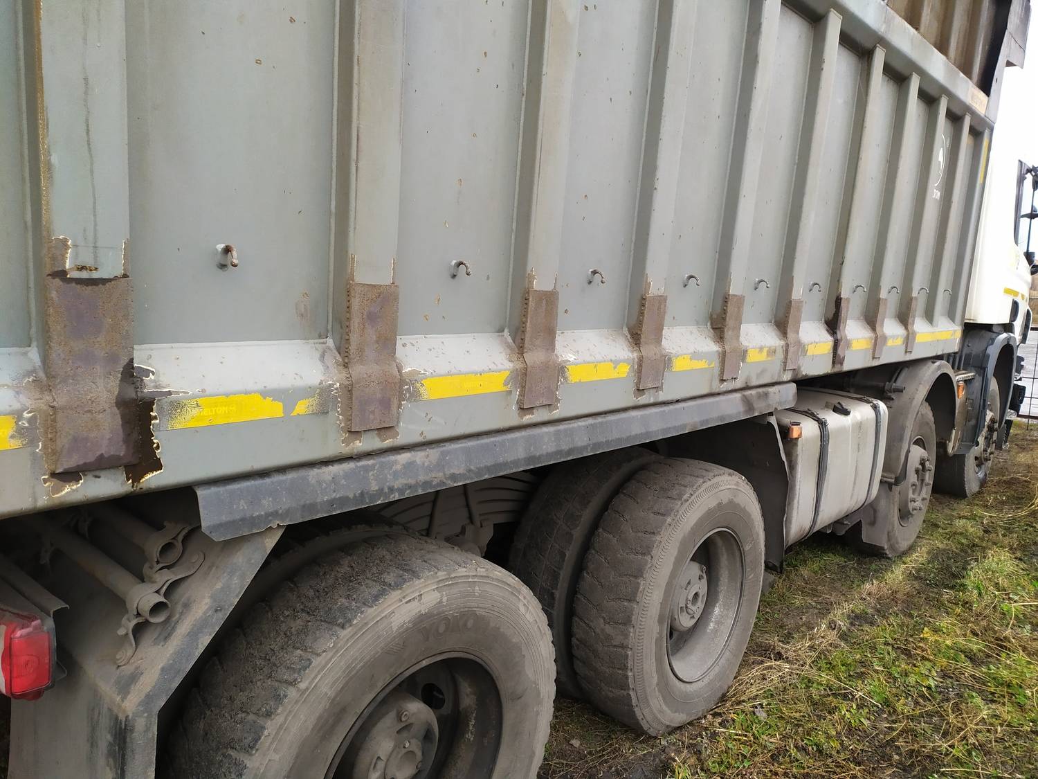 SCANIA P 400 CB8x4EHZ (L) Лот 000000005