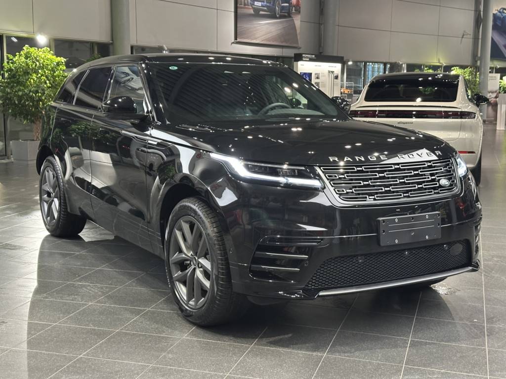 Land Rover Velar 2.0 250 Дайнэмик СЕ (Dynamic SE)
