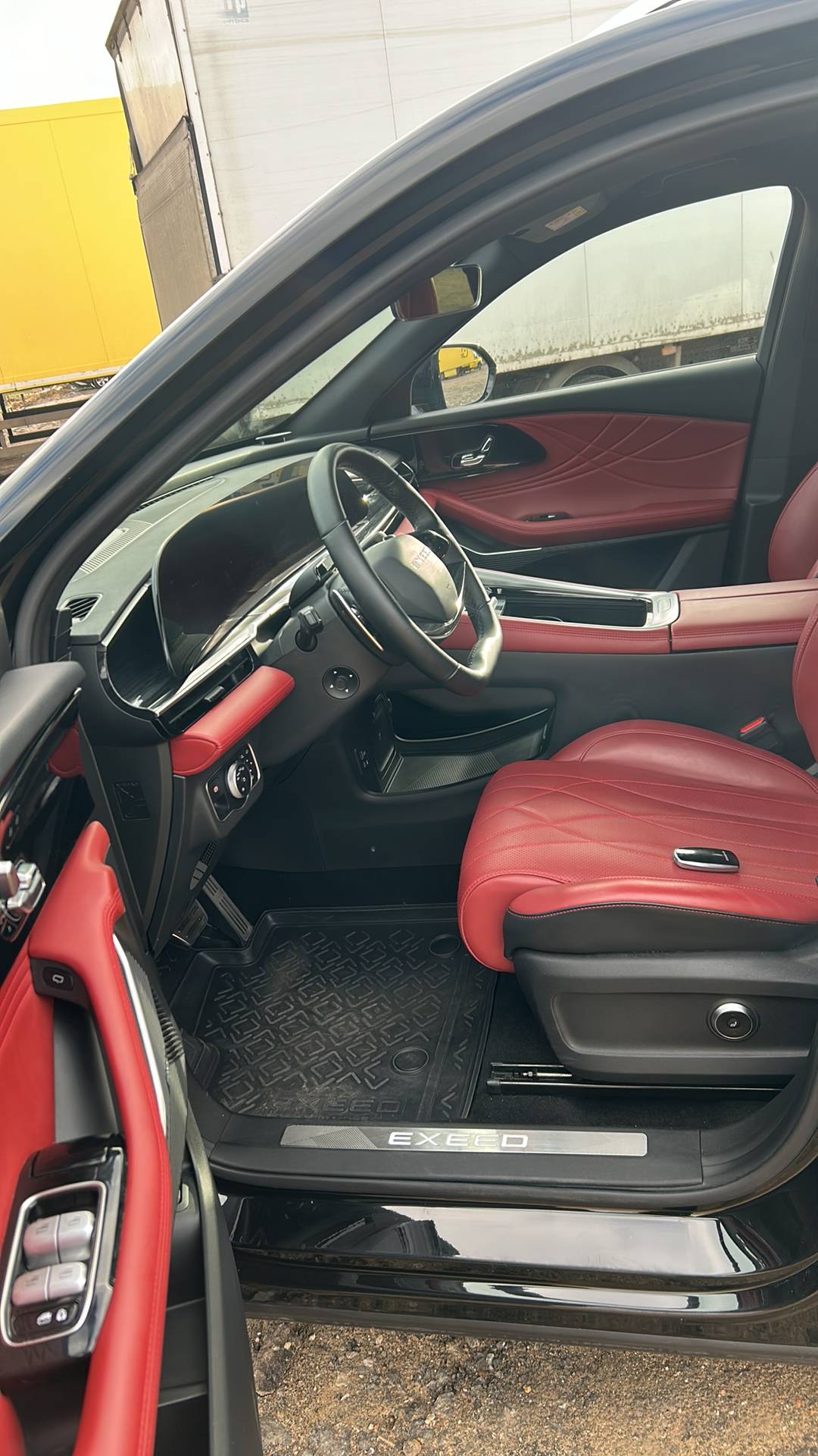 EXEED RX,  41 680 км, 2024 года в лизинг