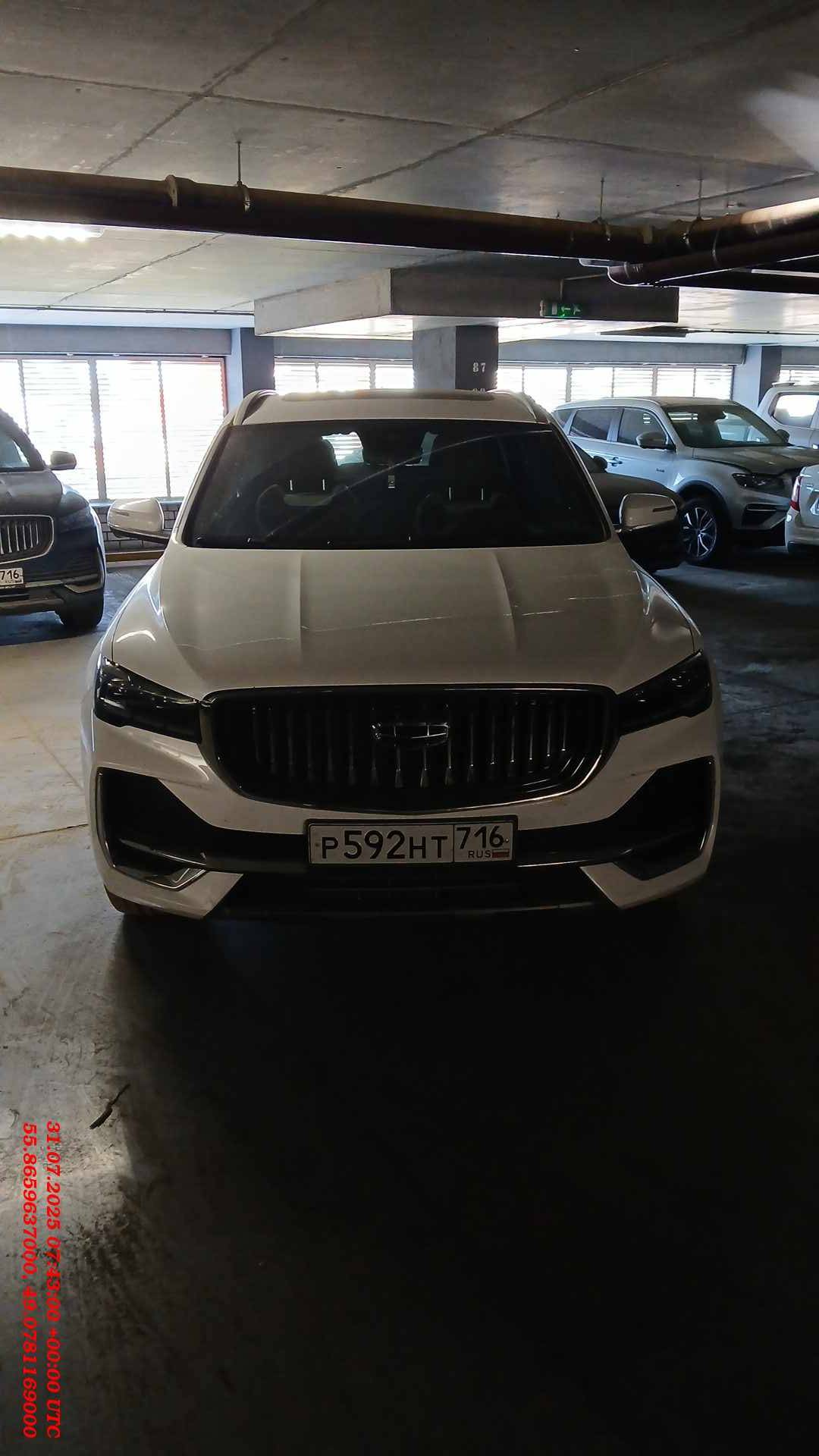 Geely Monjaro,  47 618 км, 2024 года в лизинг