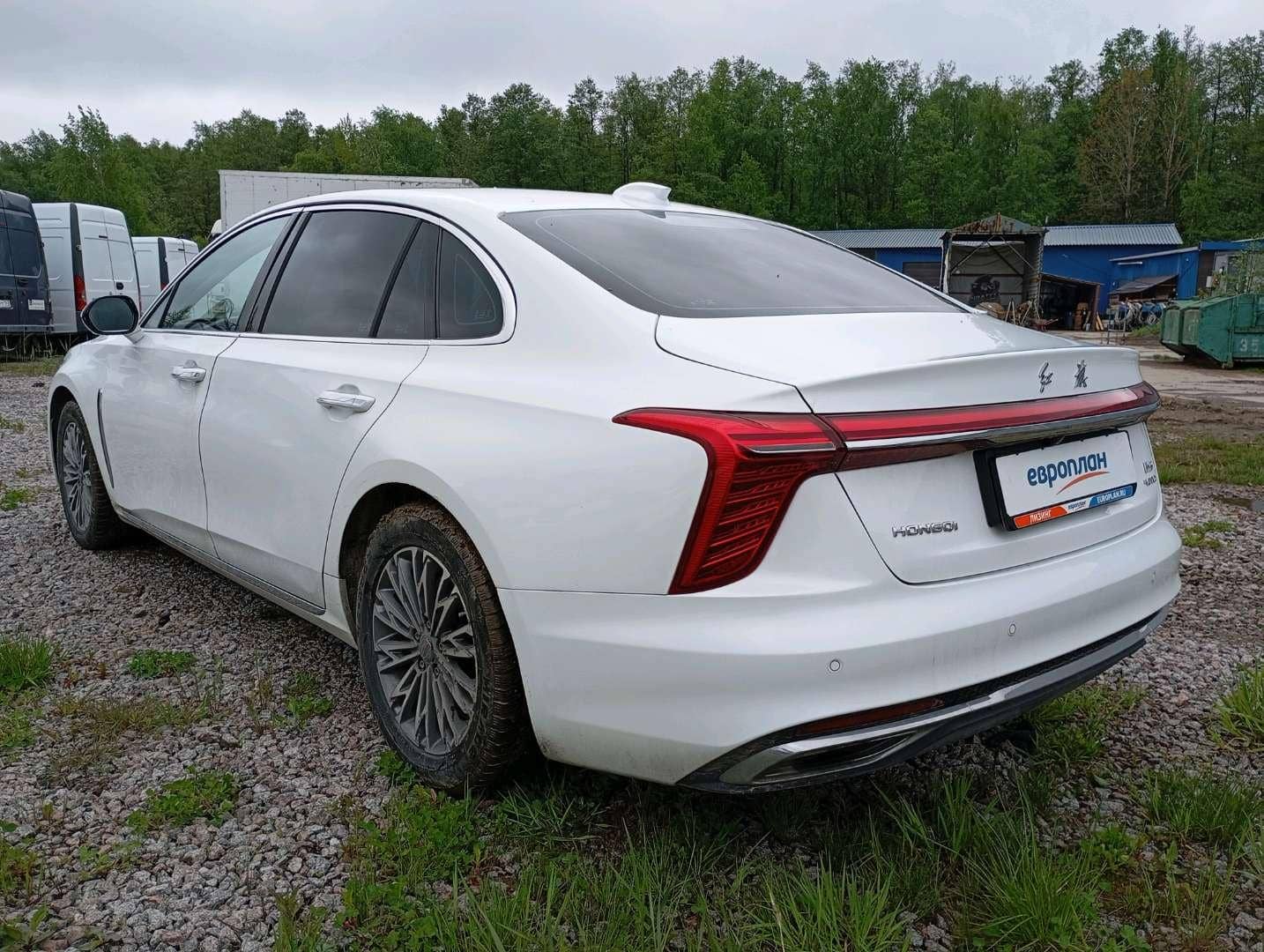 Hongqi H5,  107 159 км, 2023 года в лизинг