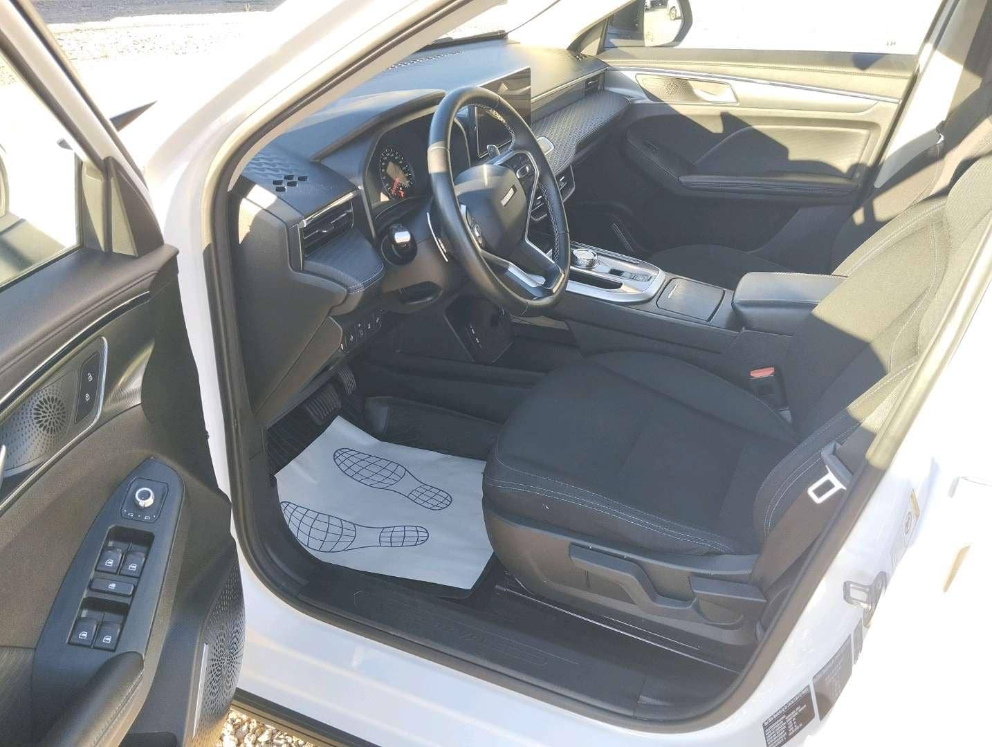 Haval Jolion,  70 069 км, 2024 года в лизинг