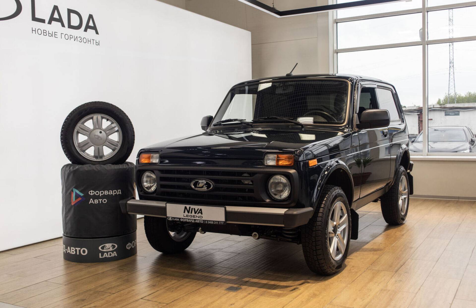 Lada Niva Legend 3 дв Luxe 24 1.7 5MT  
