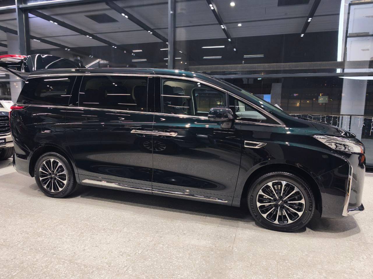 Wey 80 PHEV 1.5 T DHT 4WD Premium