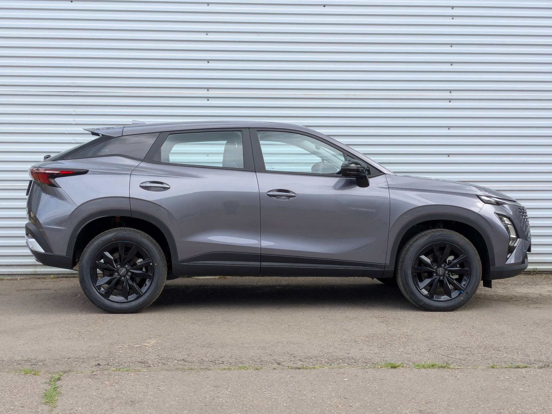 OMODA C5 1.6T DCT Active 4WD FL