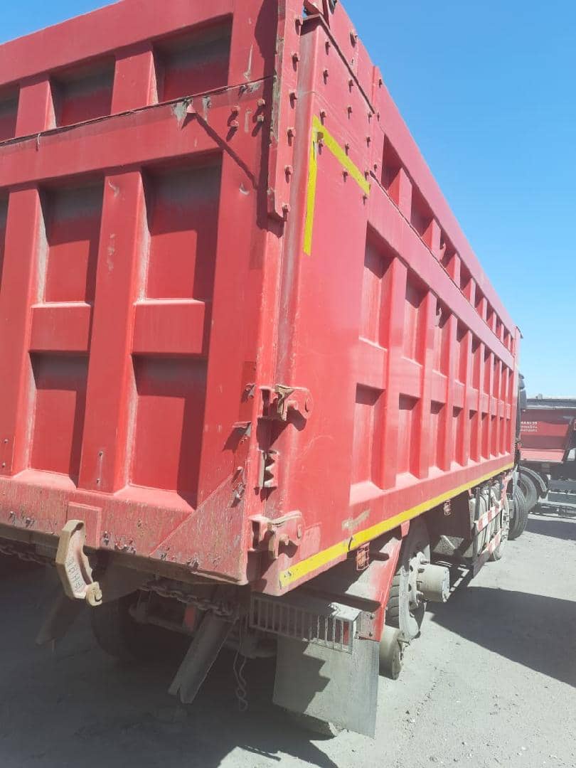 HONGYAN CQ3406HV39,  50 000 км, 2022 года
