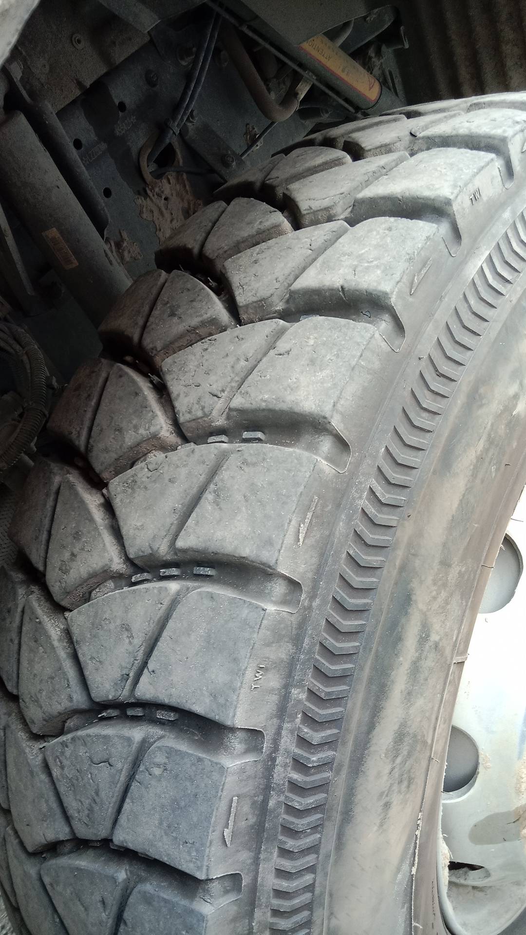 Sitrak ZZ3256V384ME,  141 643 км, 2022 года в лизинг