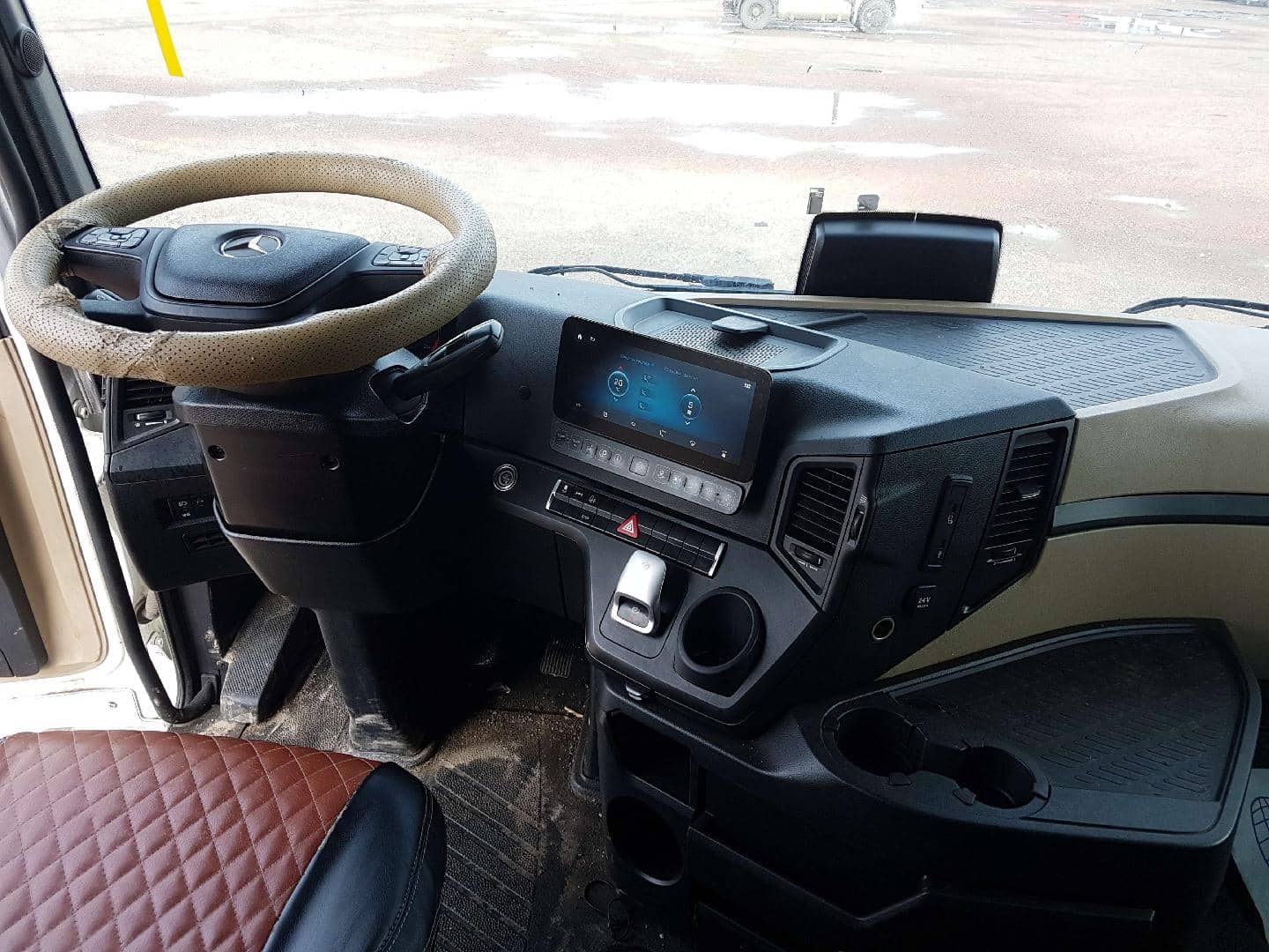 Mercedes-Benz Actros 5 1845 LS 4x2 (BigSpace),  805 944 км, 2020 года в лизинг