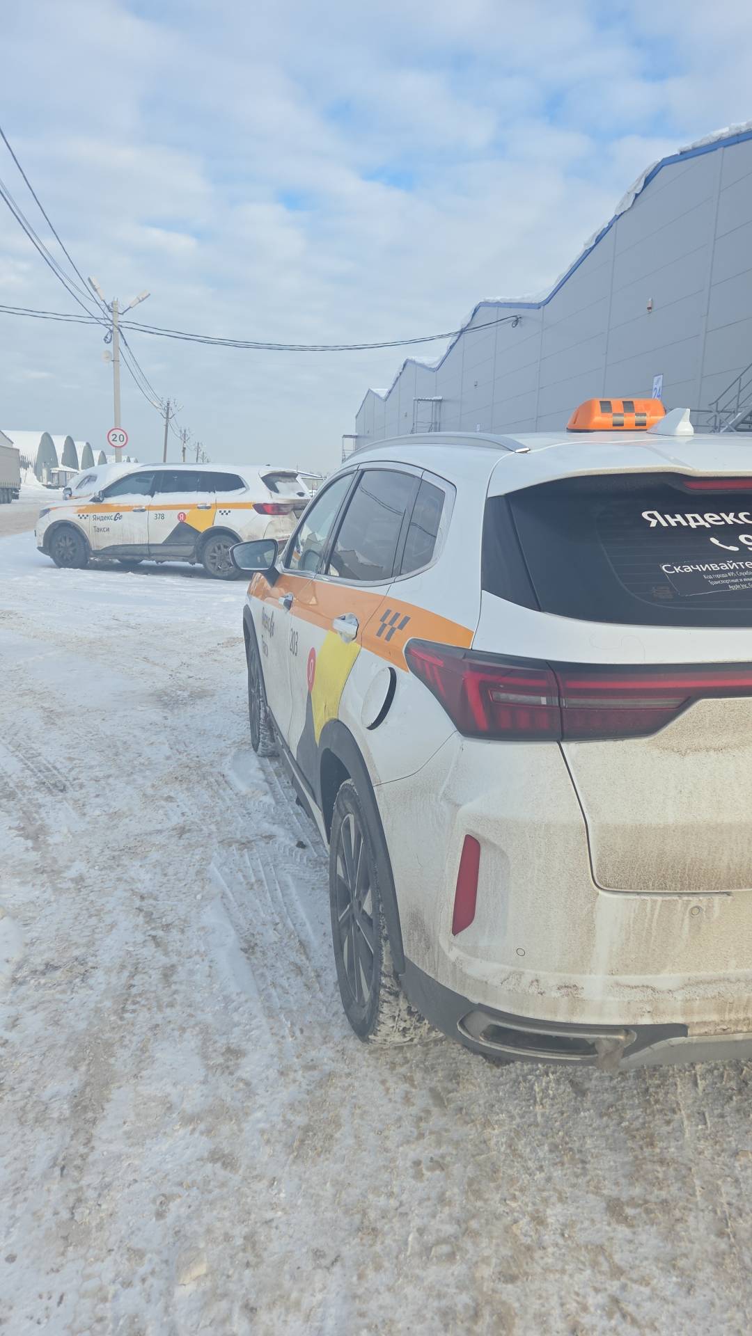 EXEED LX,  154 286 км, 2023 года в лизинг