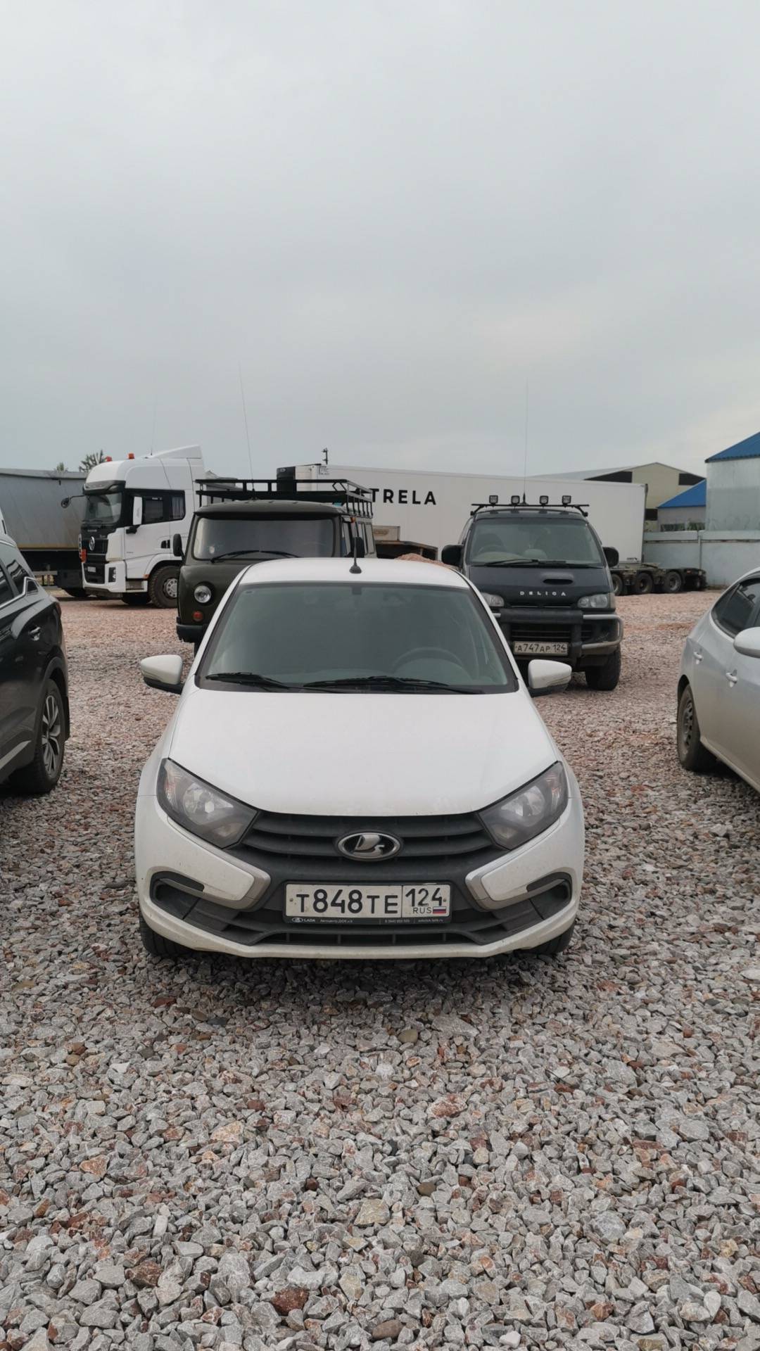 Lada Granta лифтбек,  28 915 км, 2023 года в лизинг